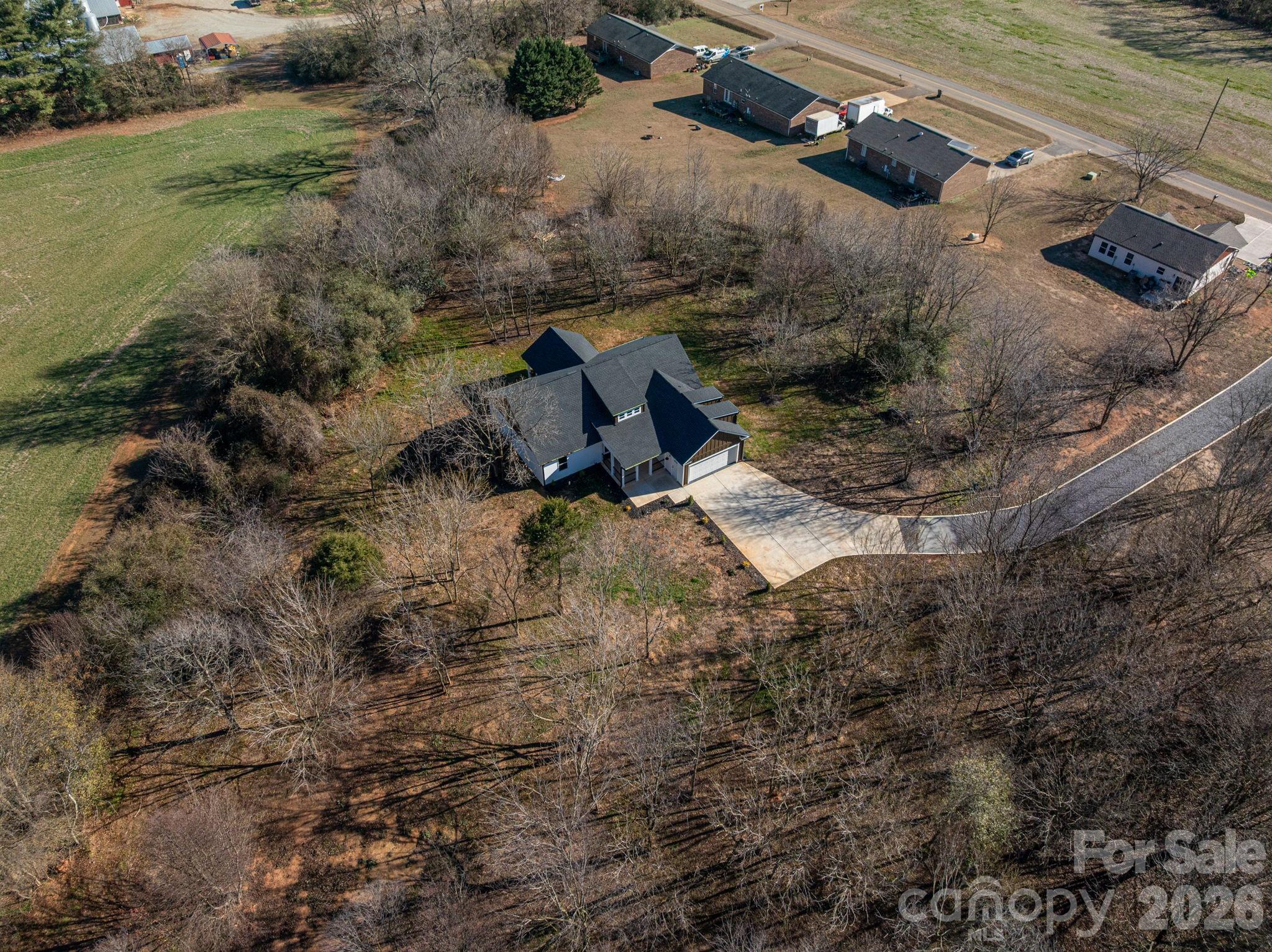 1246 Bob Falls Road