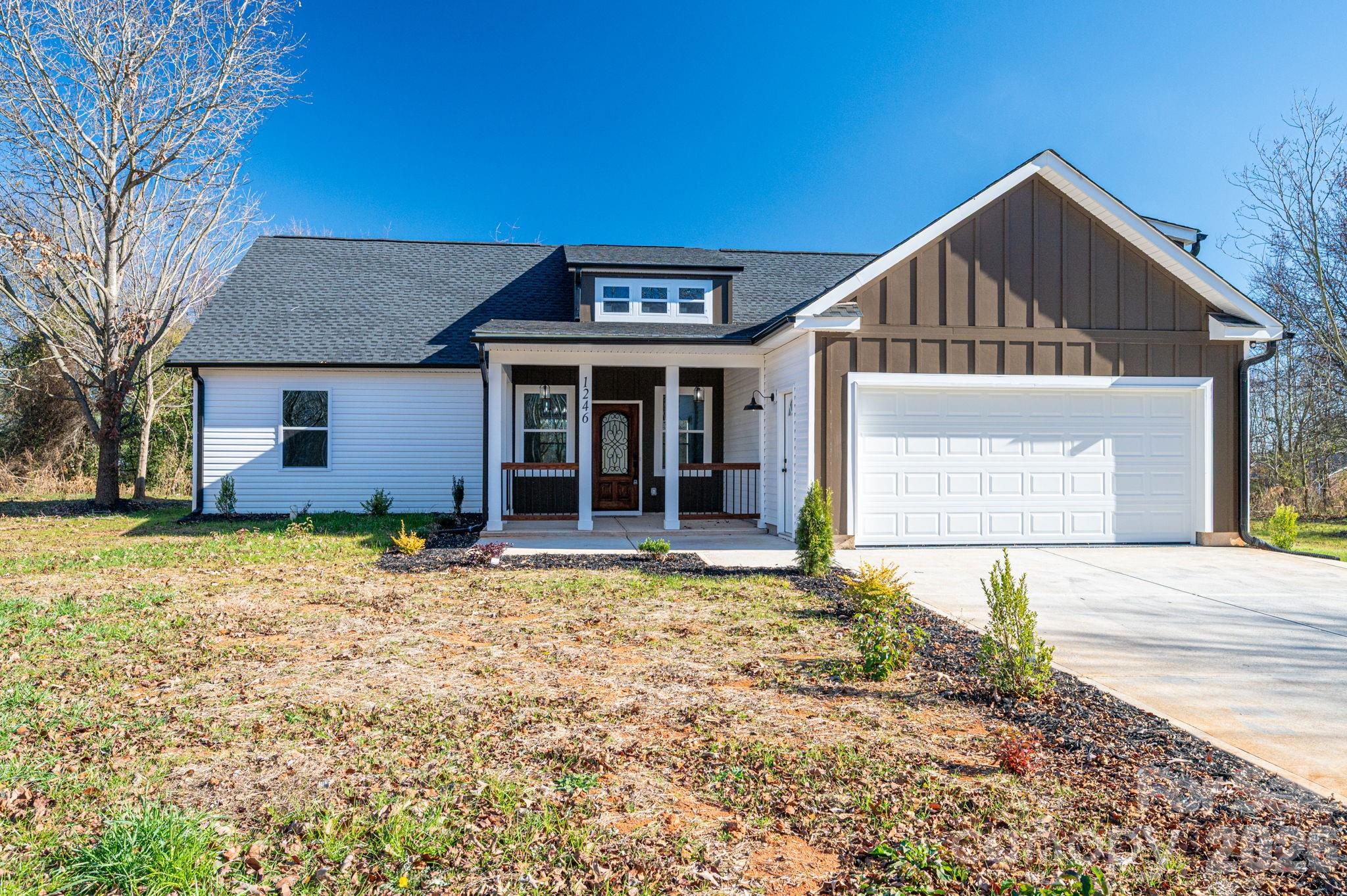 1246 Bob Falls Road
