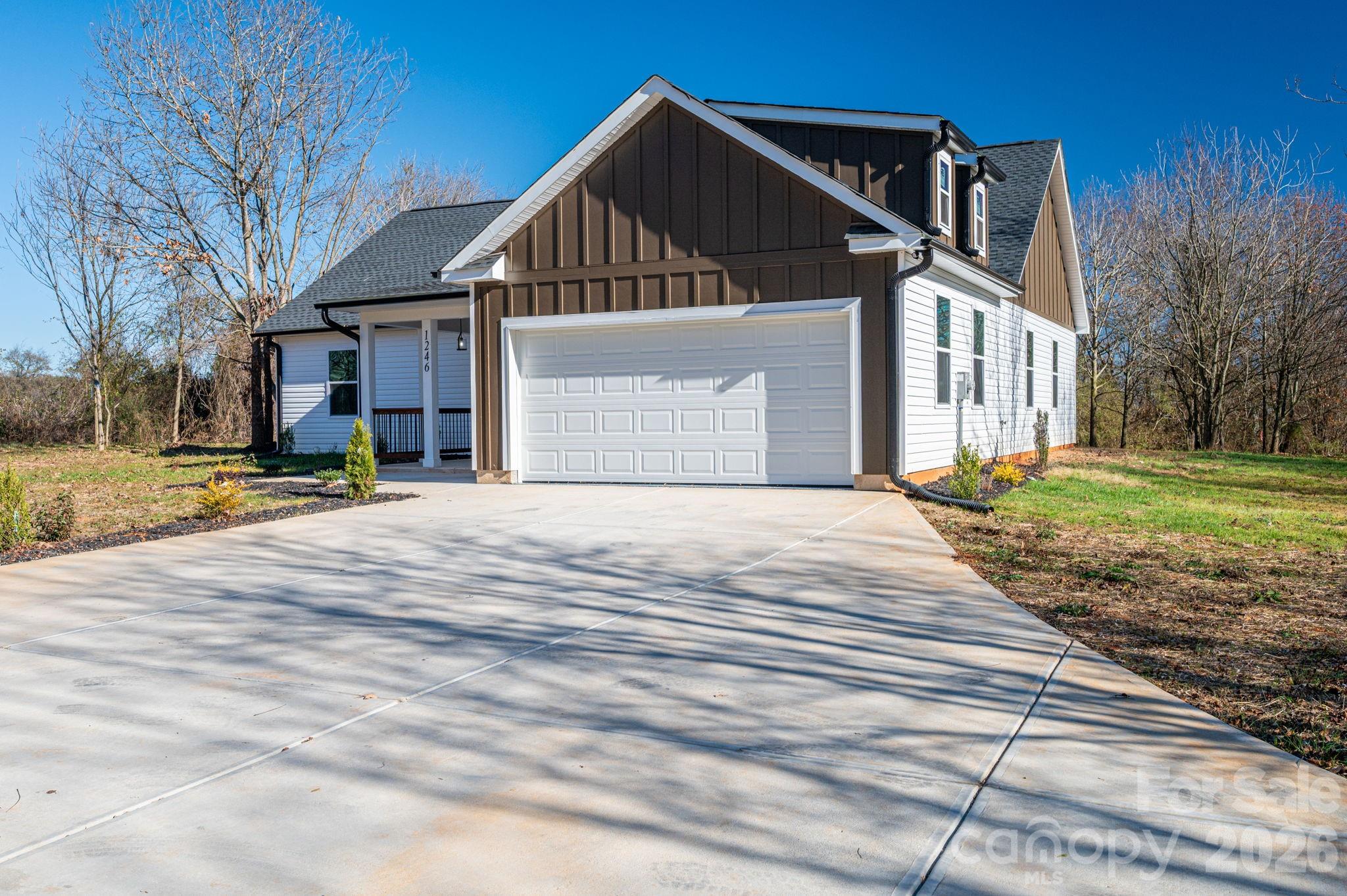 1246 Bob Falls Road