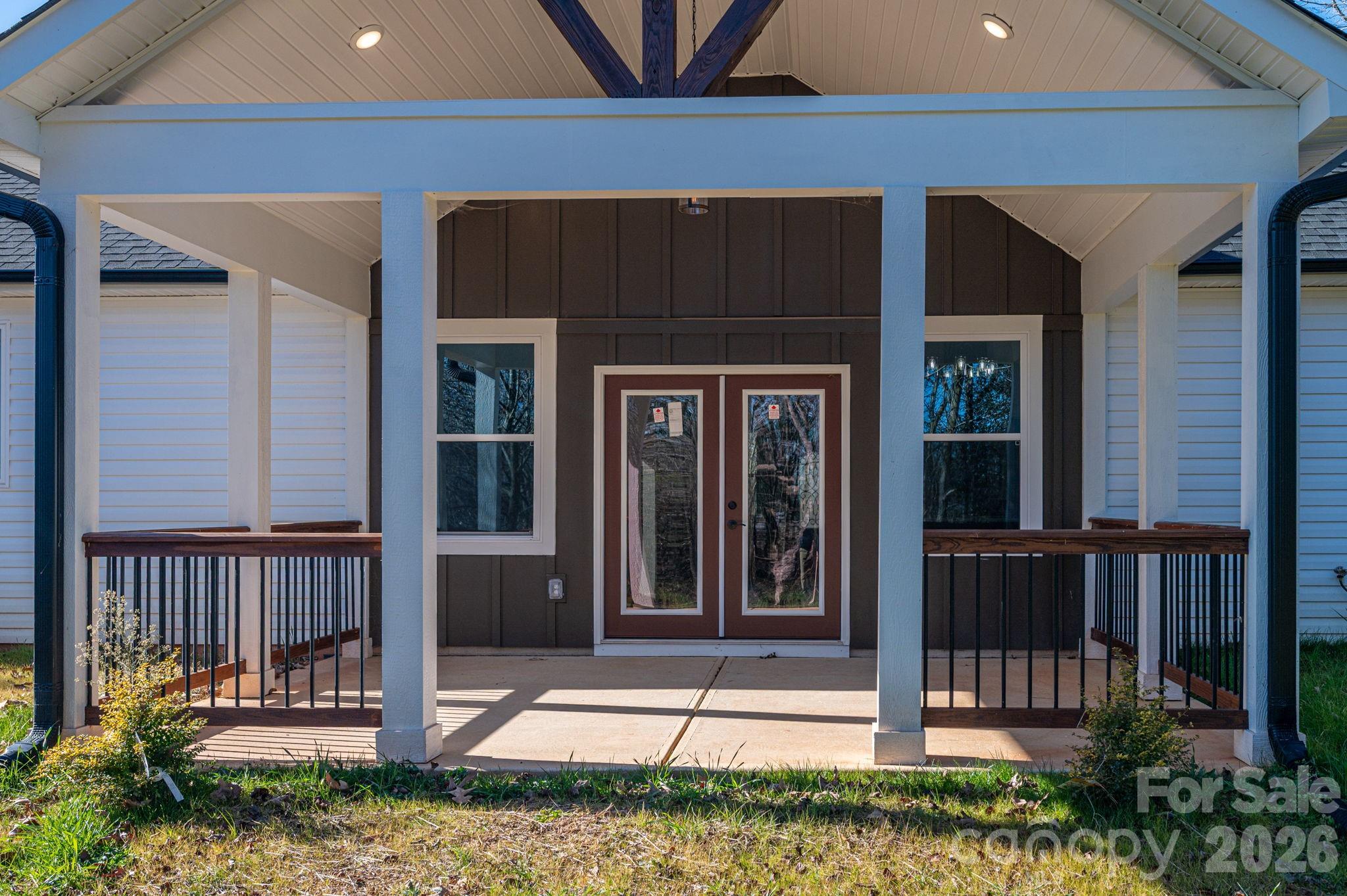 1246 Bob Falls Road