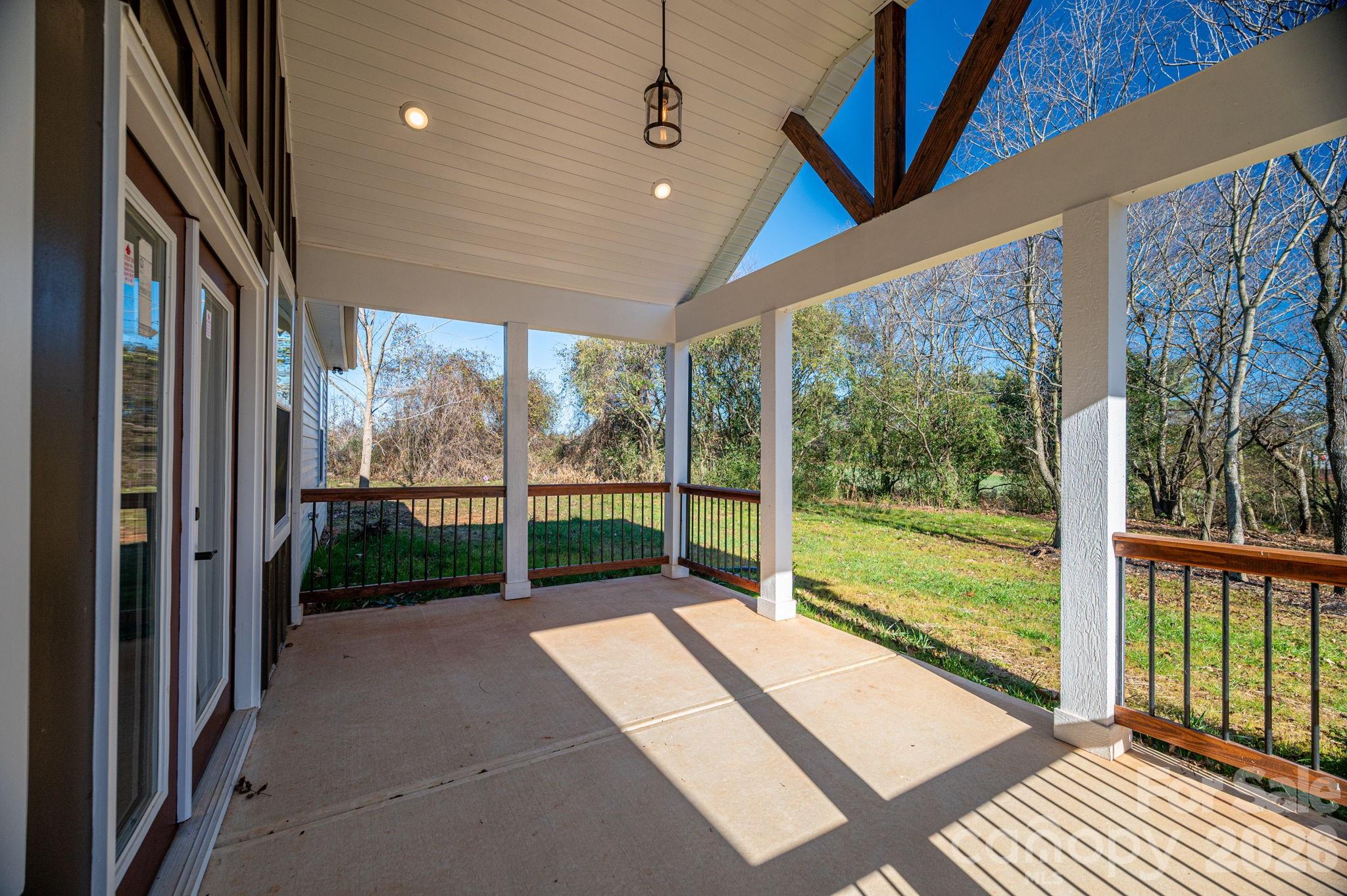 1246 Bob Falls Road