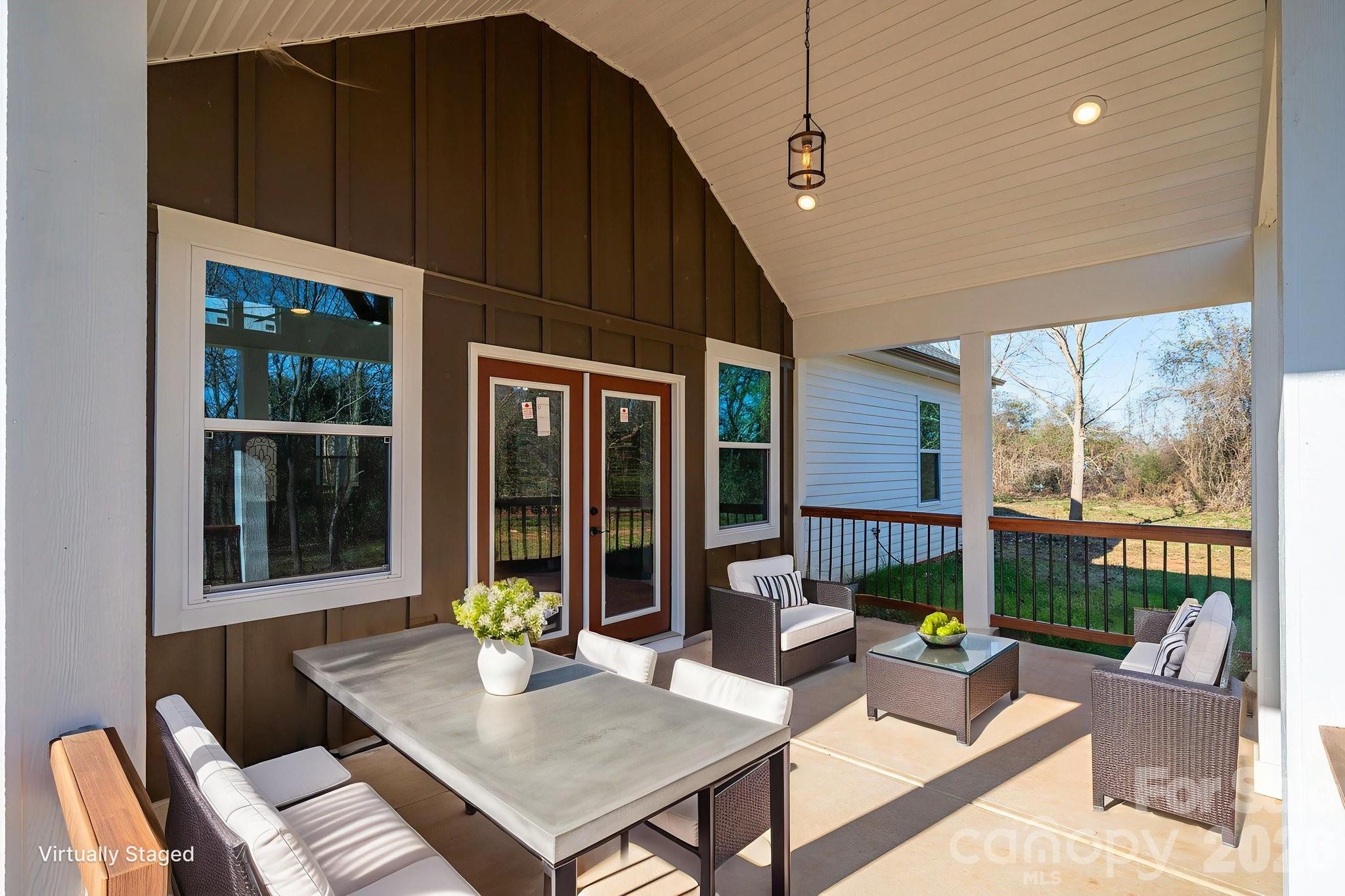1246 Bob Falls Road