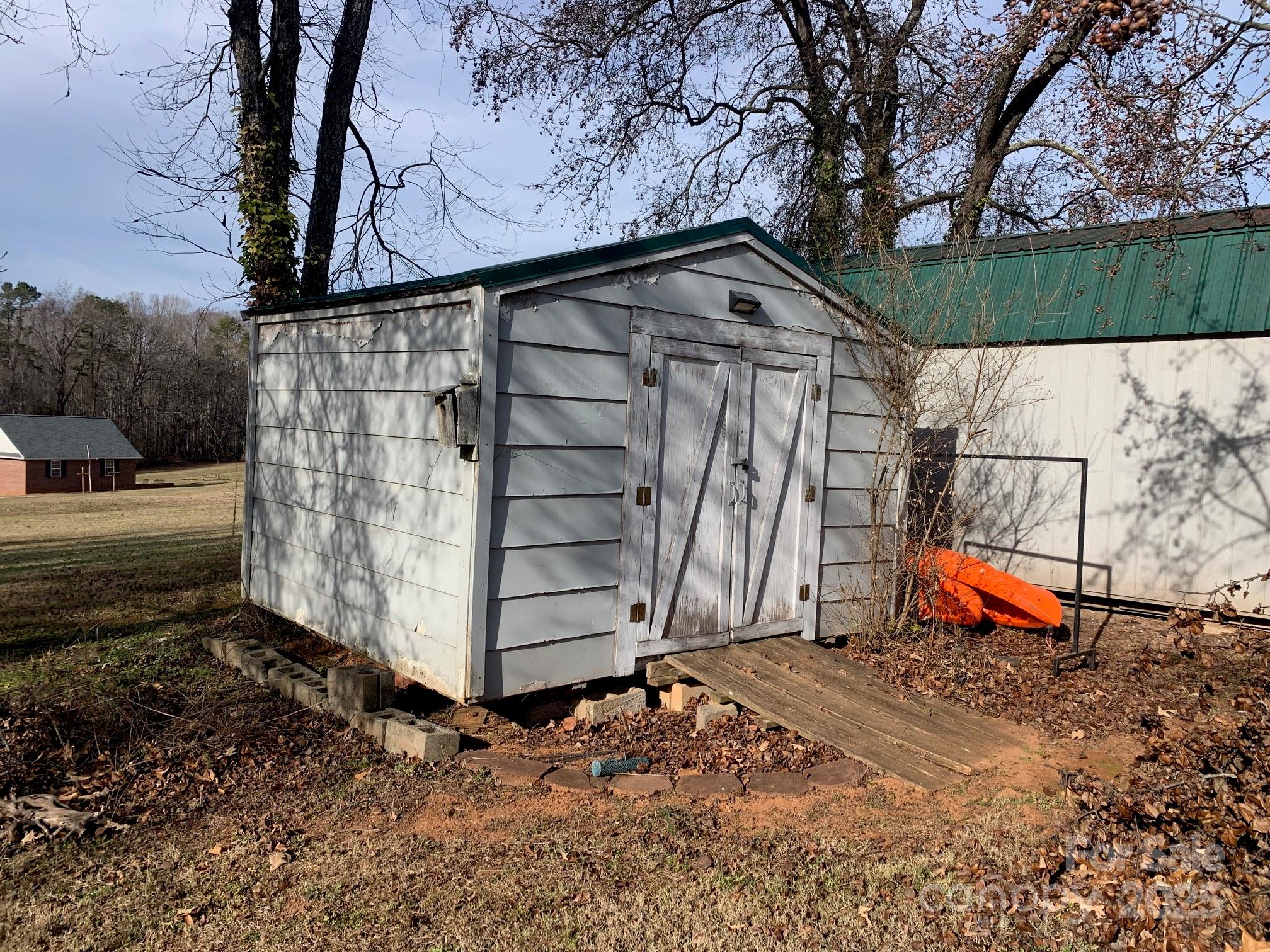 1236 Zeb Haynes Road