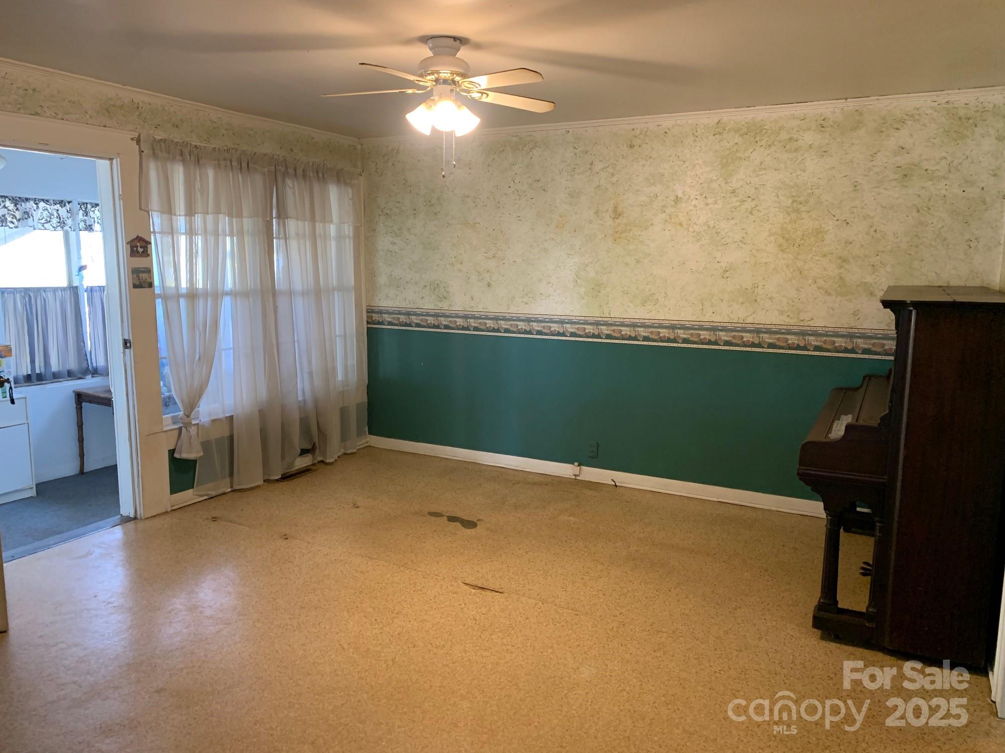 1236 Zeb Haynes Road