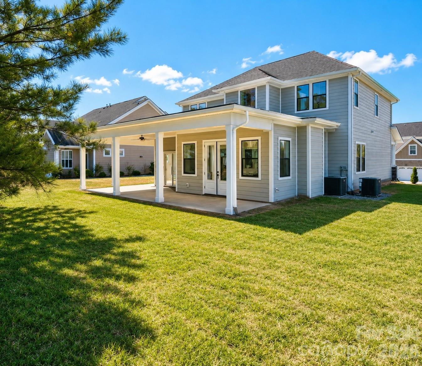 1207 39th Avenue NE