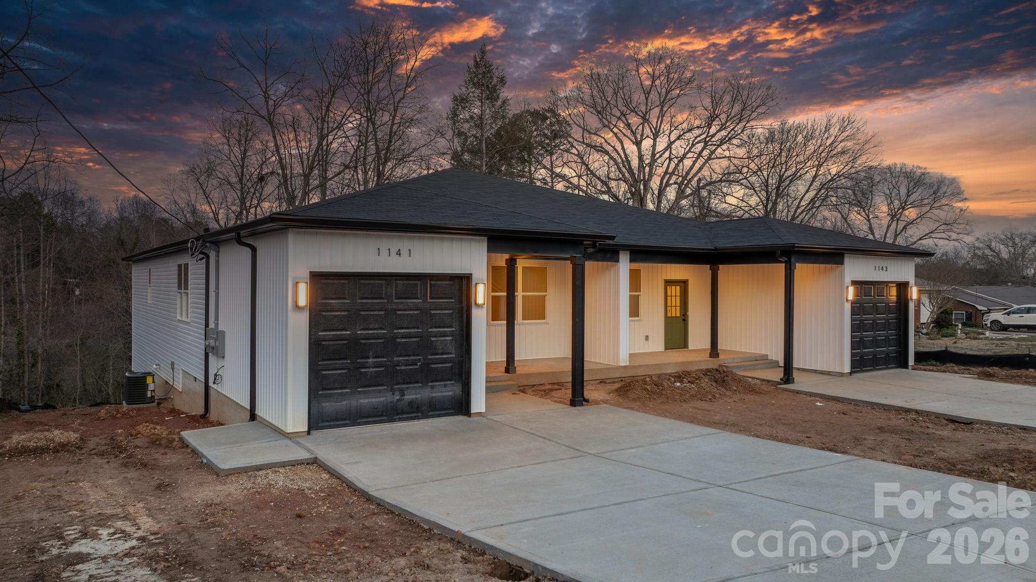 1141 & 1143 12th Street Drive SW