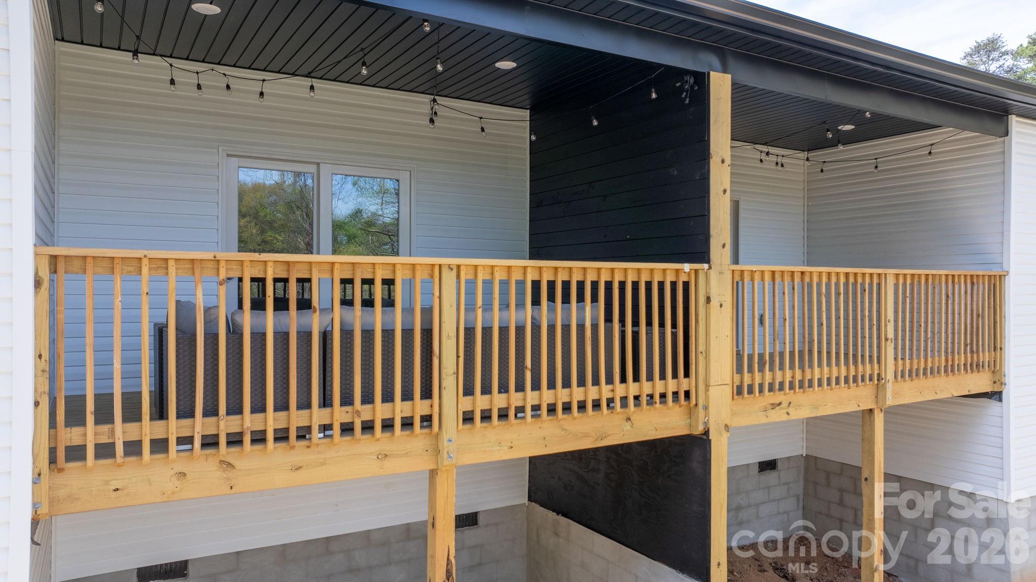 1141 & 1143 12th Street Drive SW