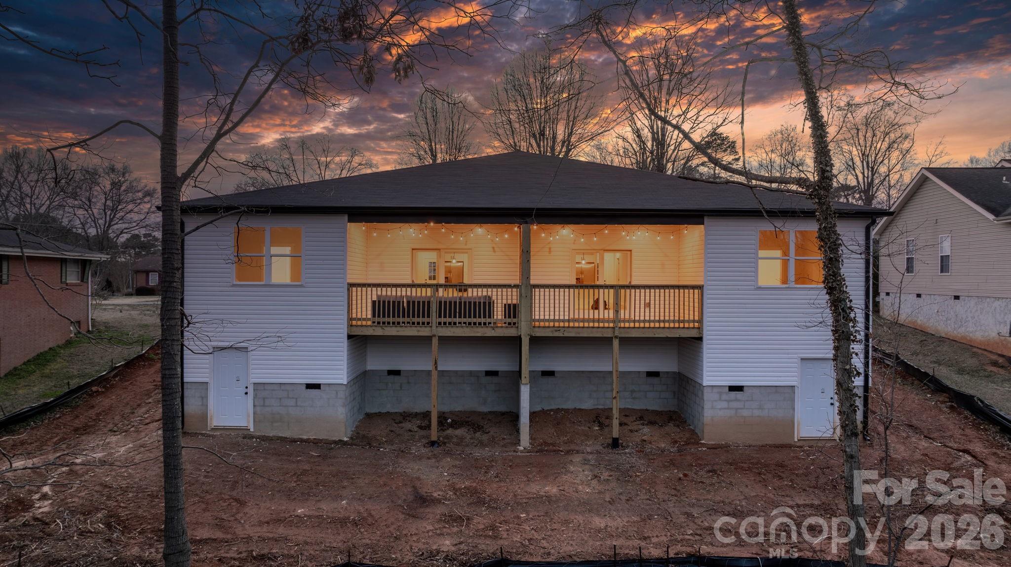 1141 & 1143 12th Street Drive SW