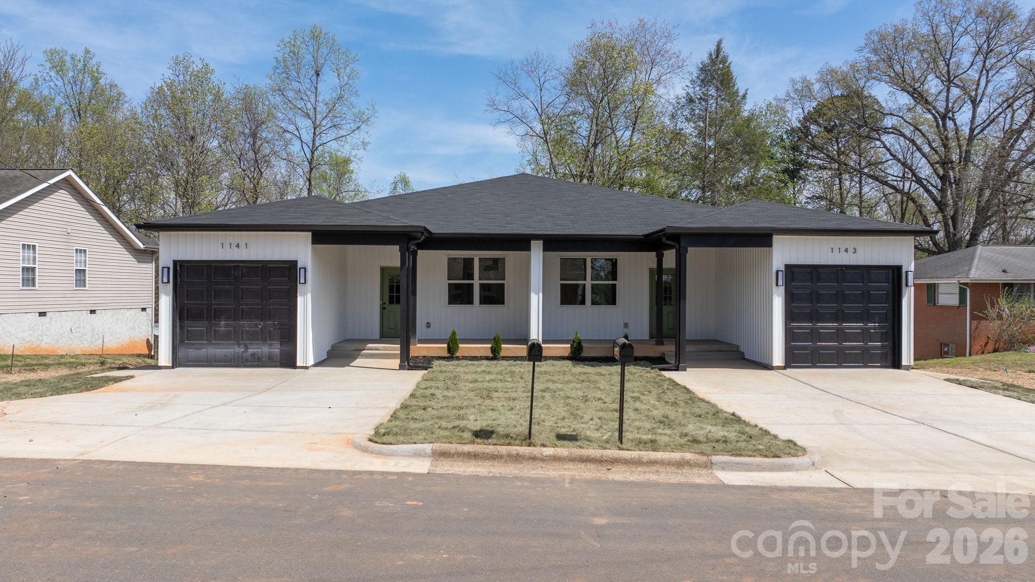 1141 & 1143 12th Street Drive SW