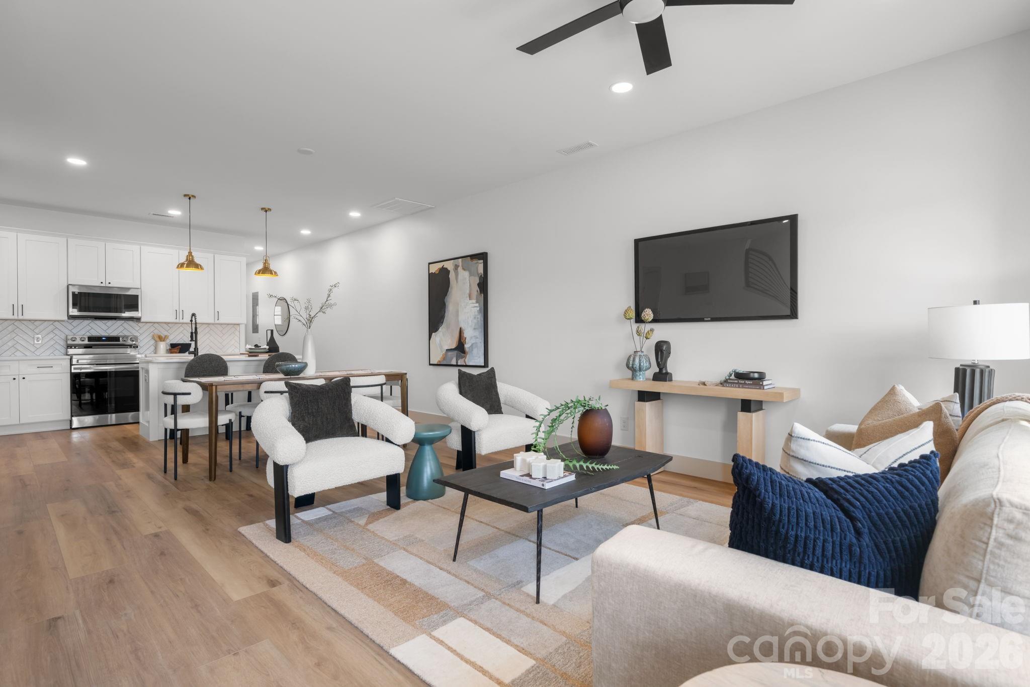 2117 24th Street Lane SE