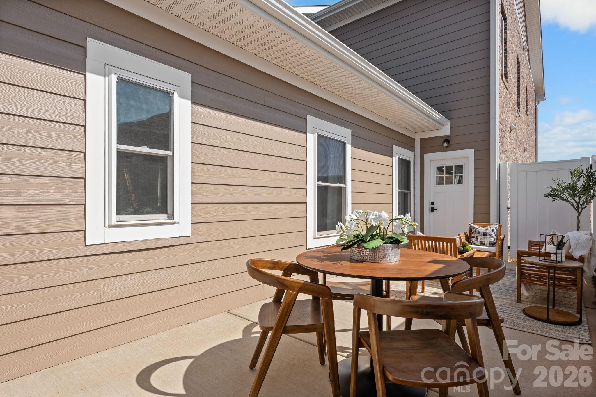 2119 24th Street Lane SE