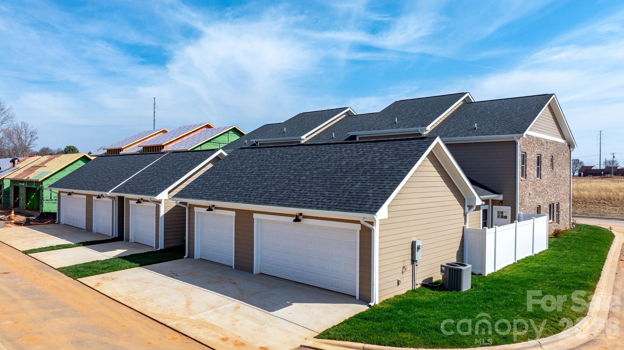 2119 24th Street Lane SE