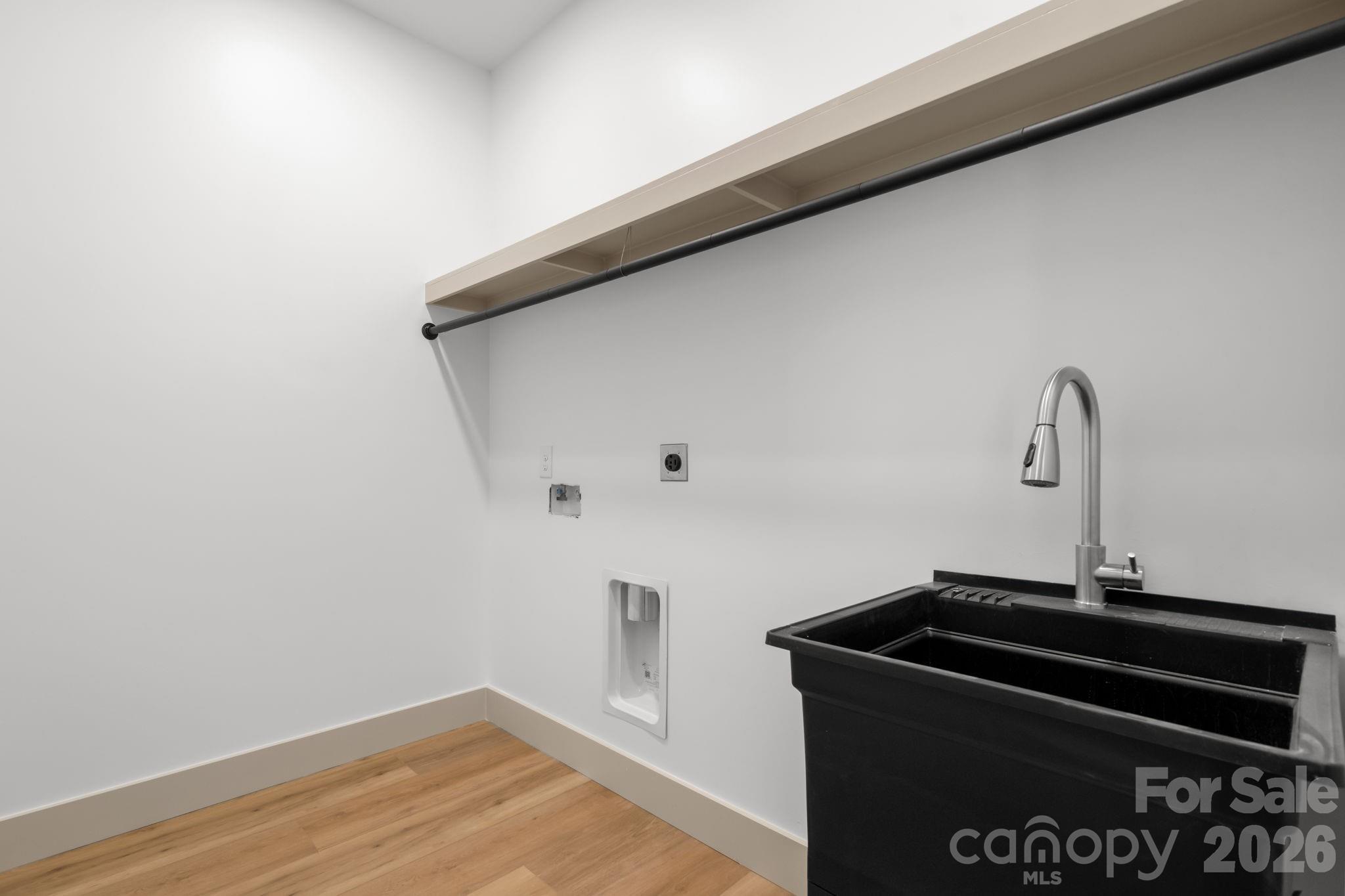 2119 24th Street Lane SE