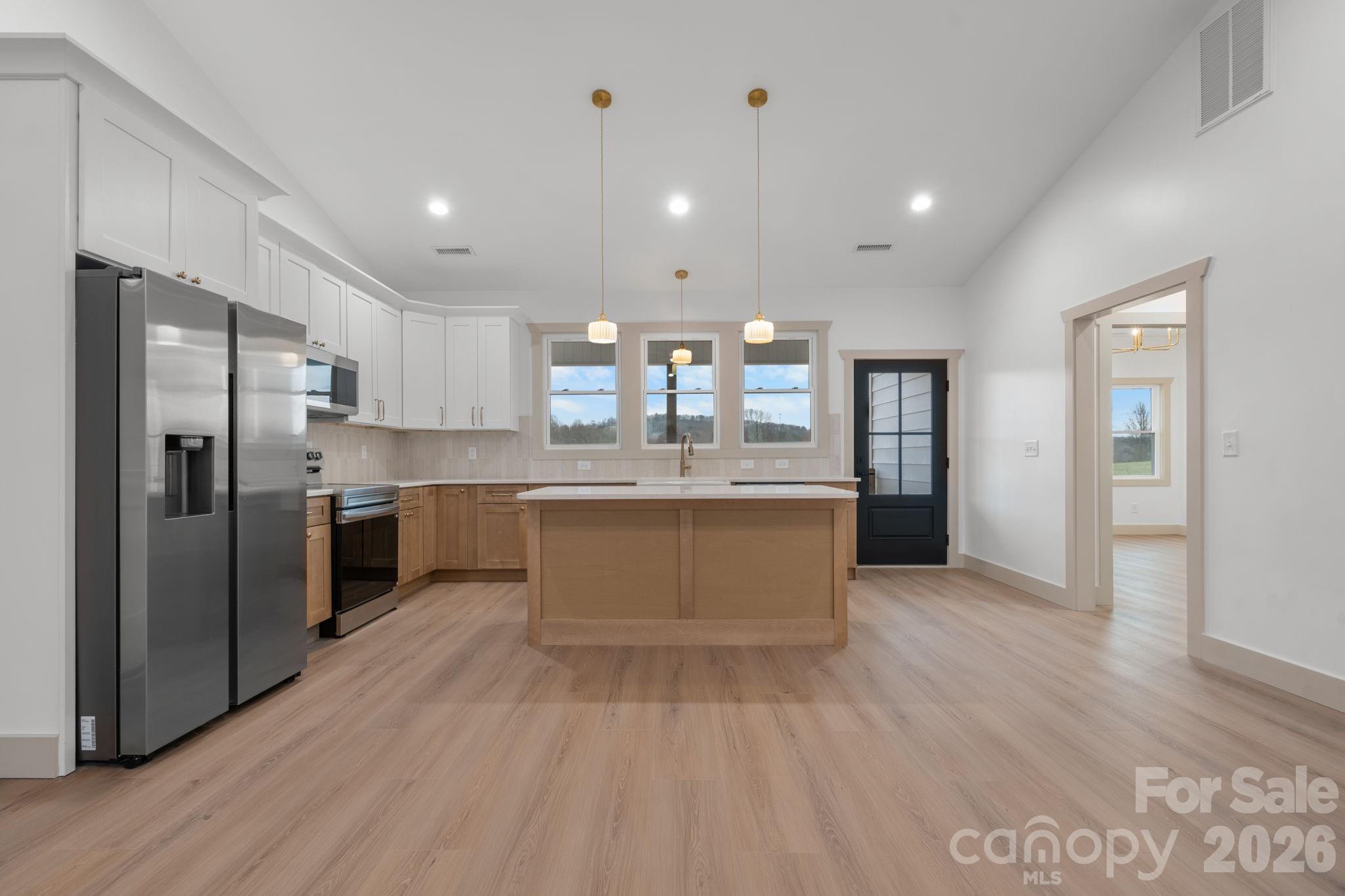 1284 Jay Burke Road