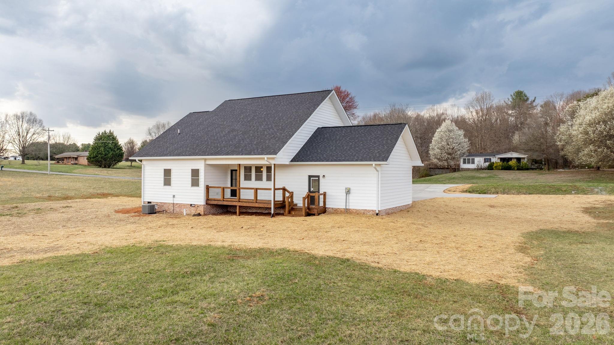 1284 Jay Burke Road