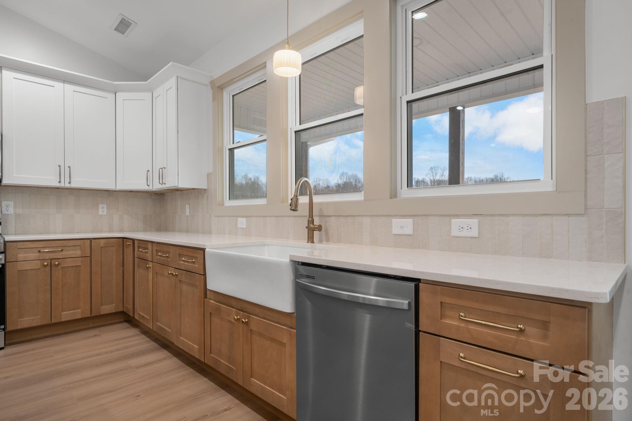 1284 Jay Burke Road