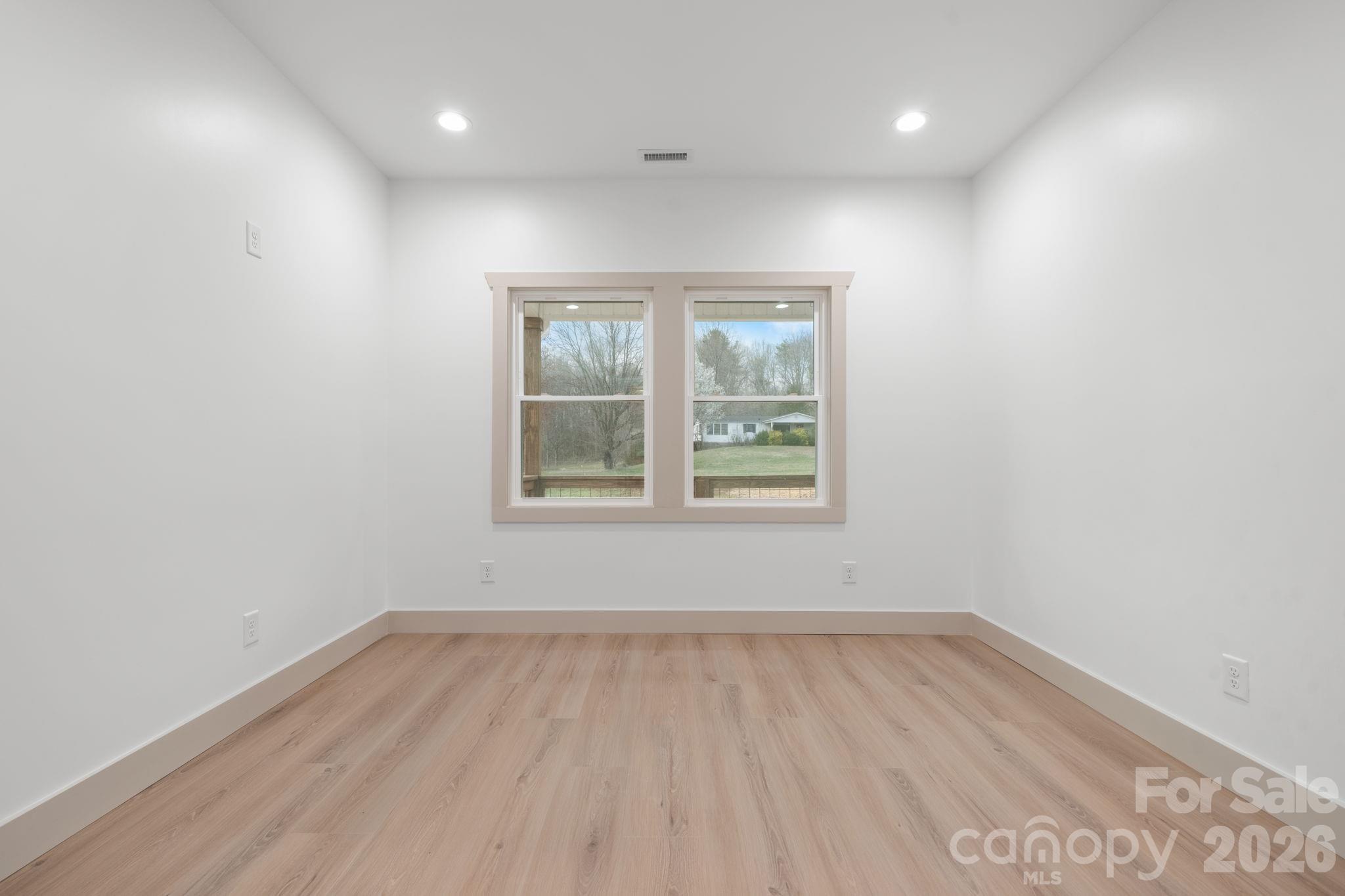 1284 Jay Burke Road