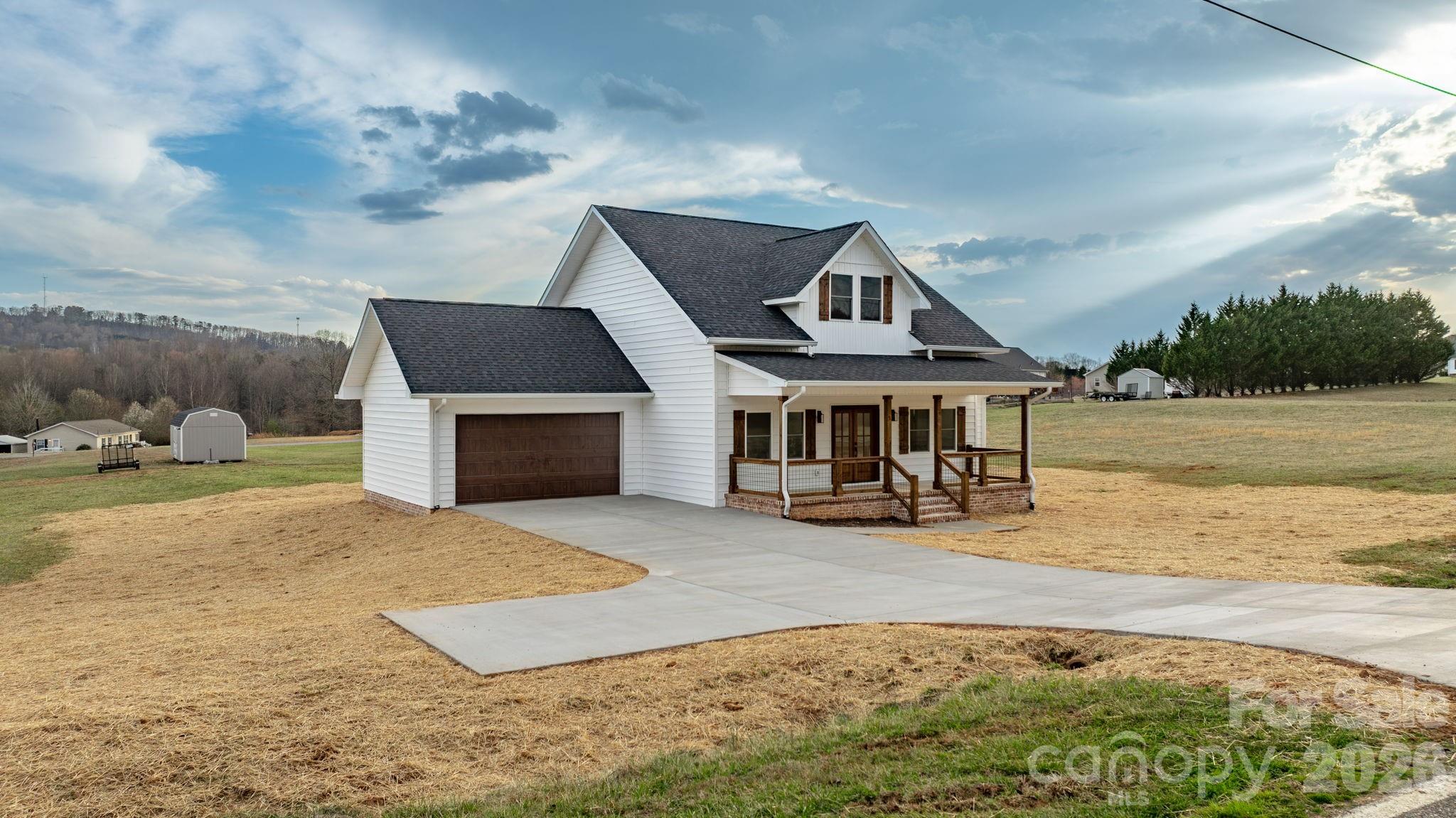 1284 Jay Burke Road