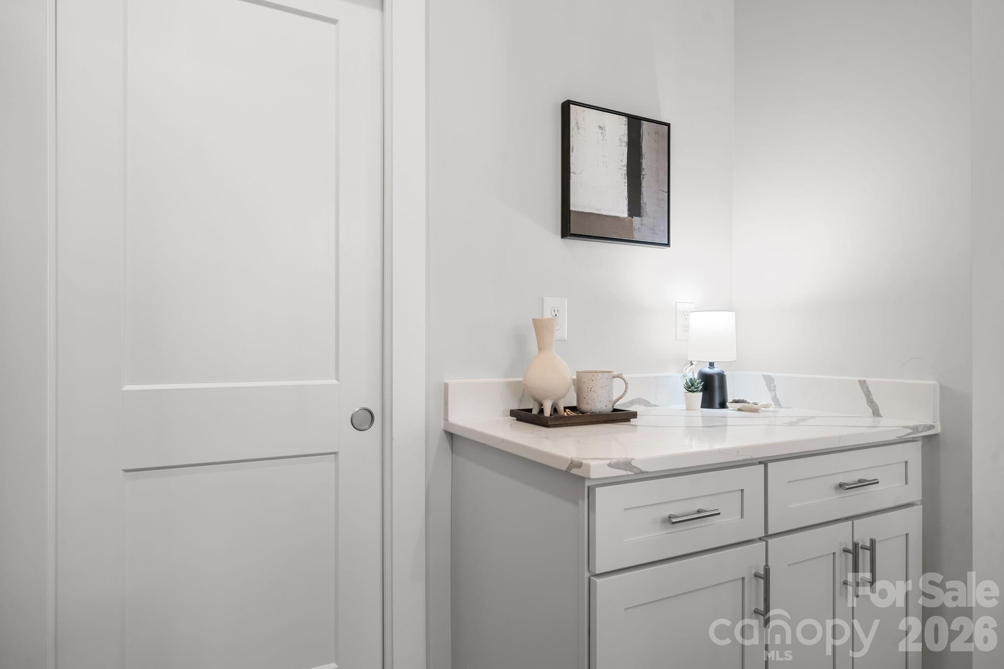 1213 Creekside Drive