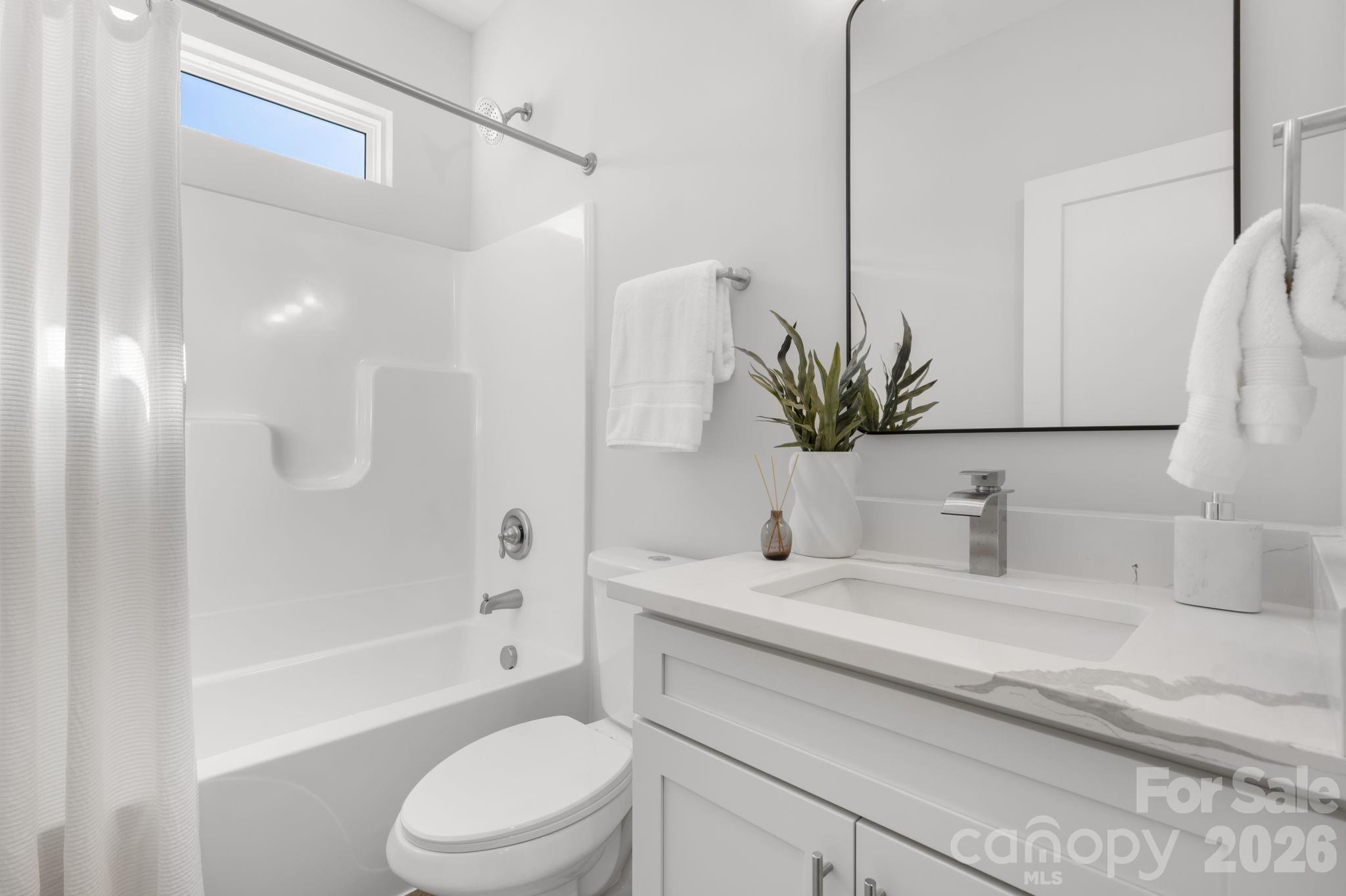 1213 Creekside Drive