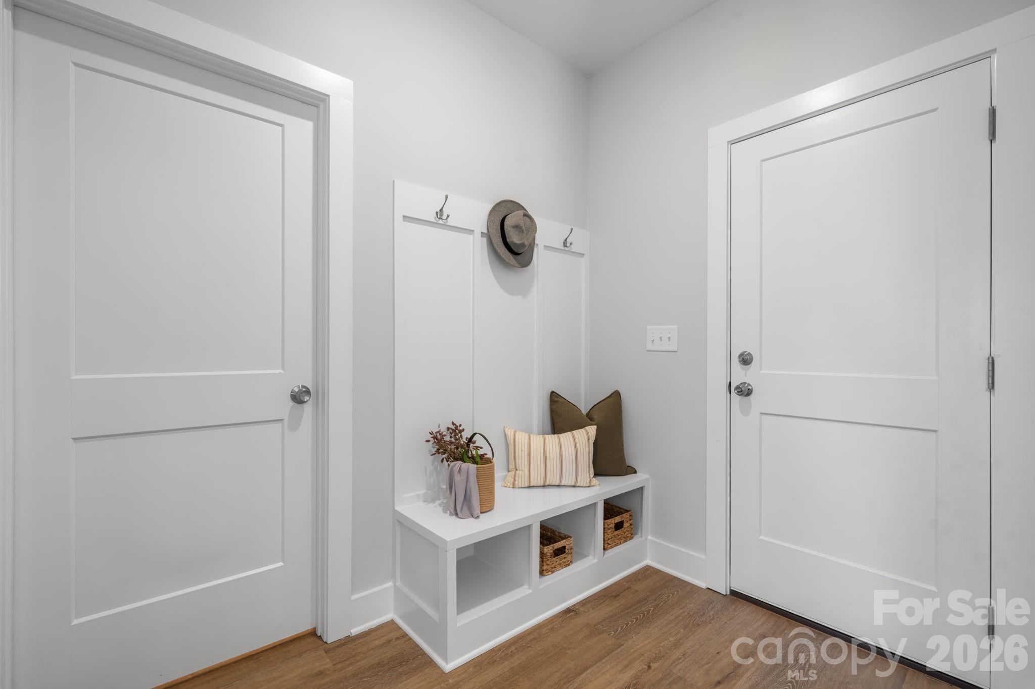 1213 Creekside Drive