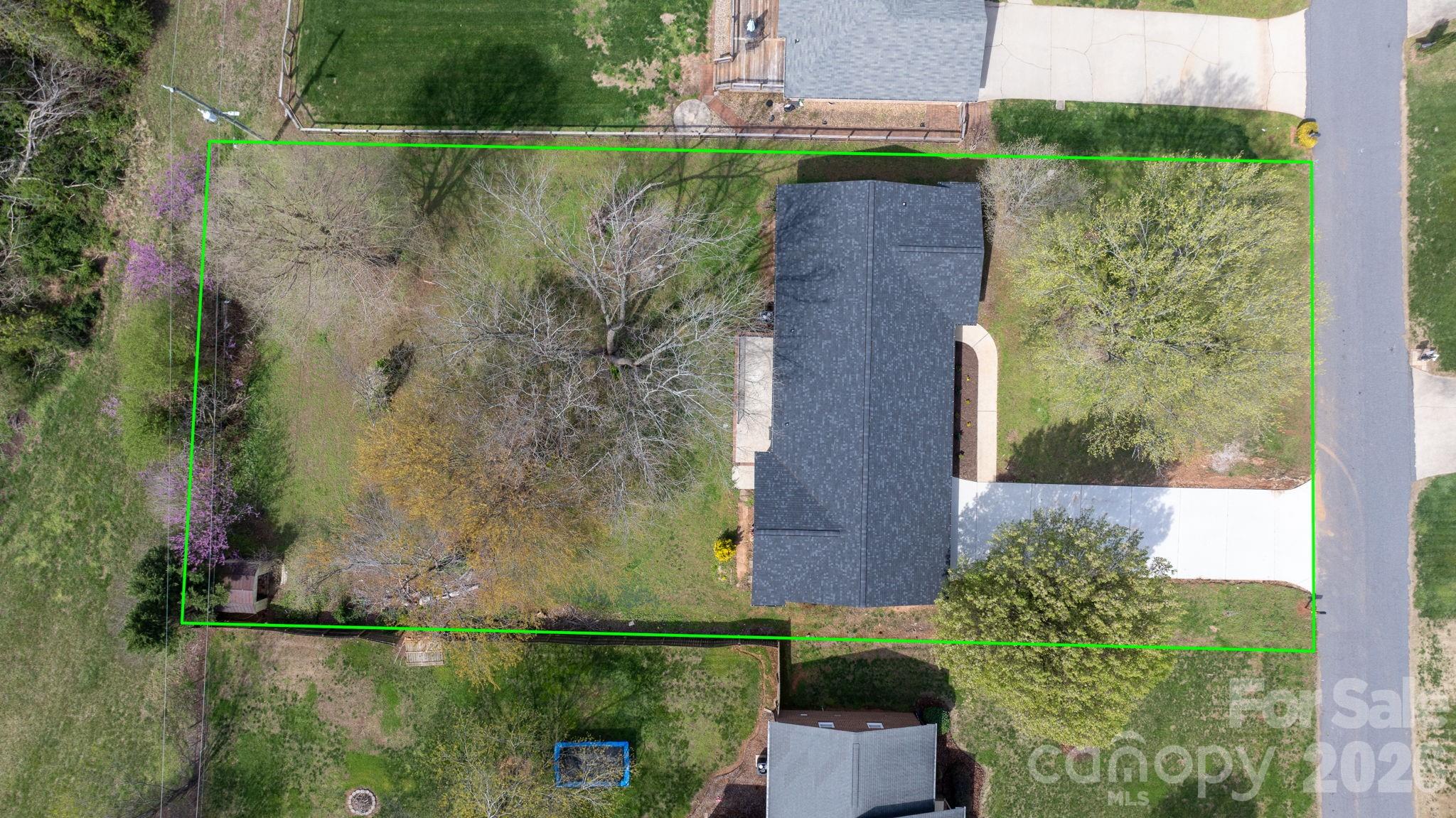 715 Sunridge Drive