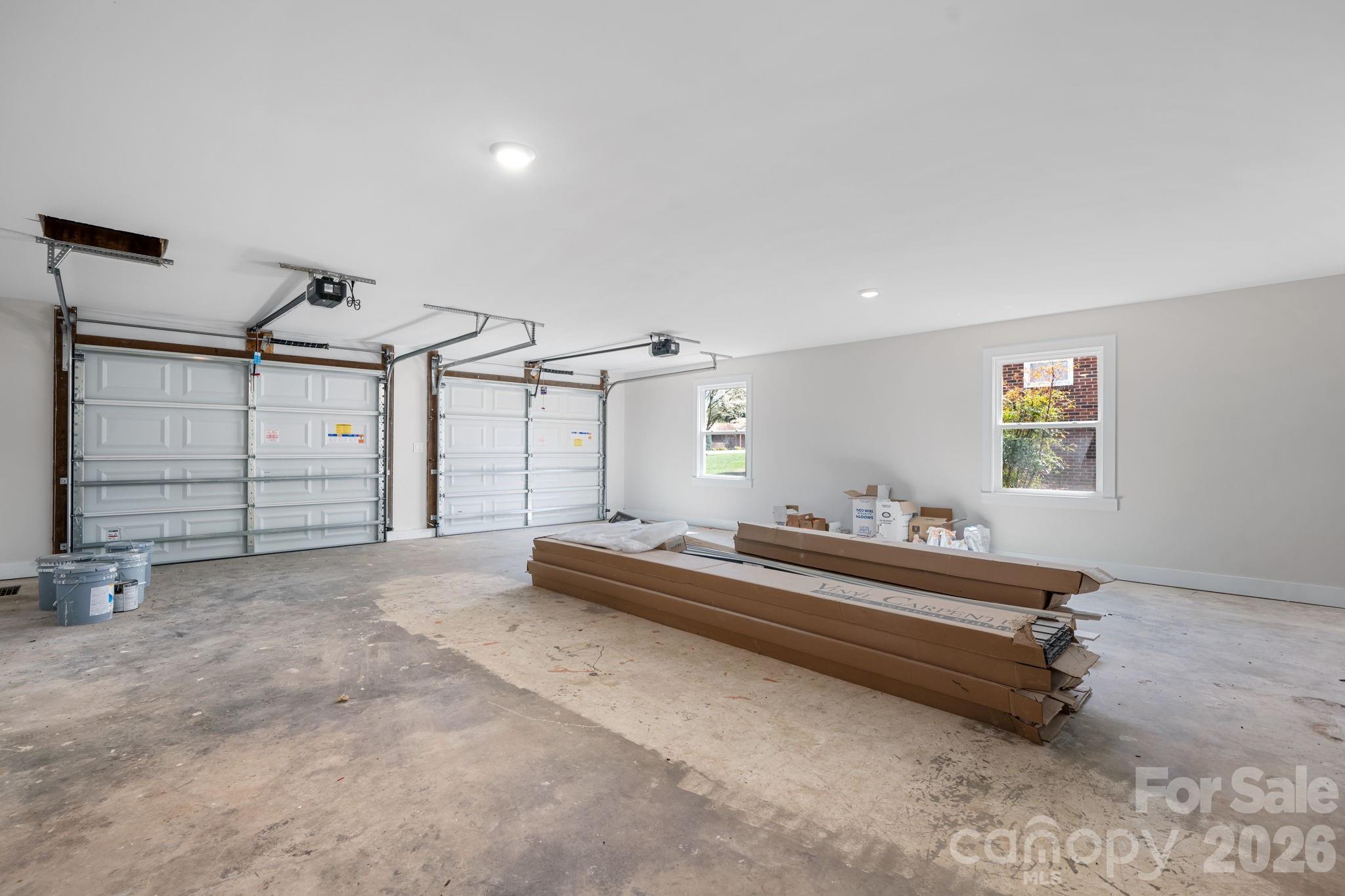 715 Sunridge Drive