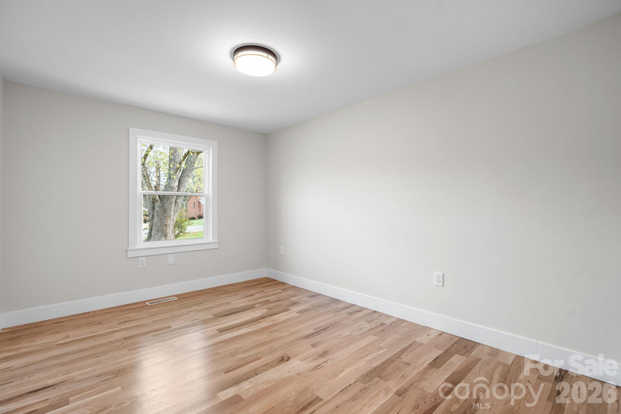 715 Sunridge Drive