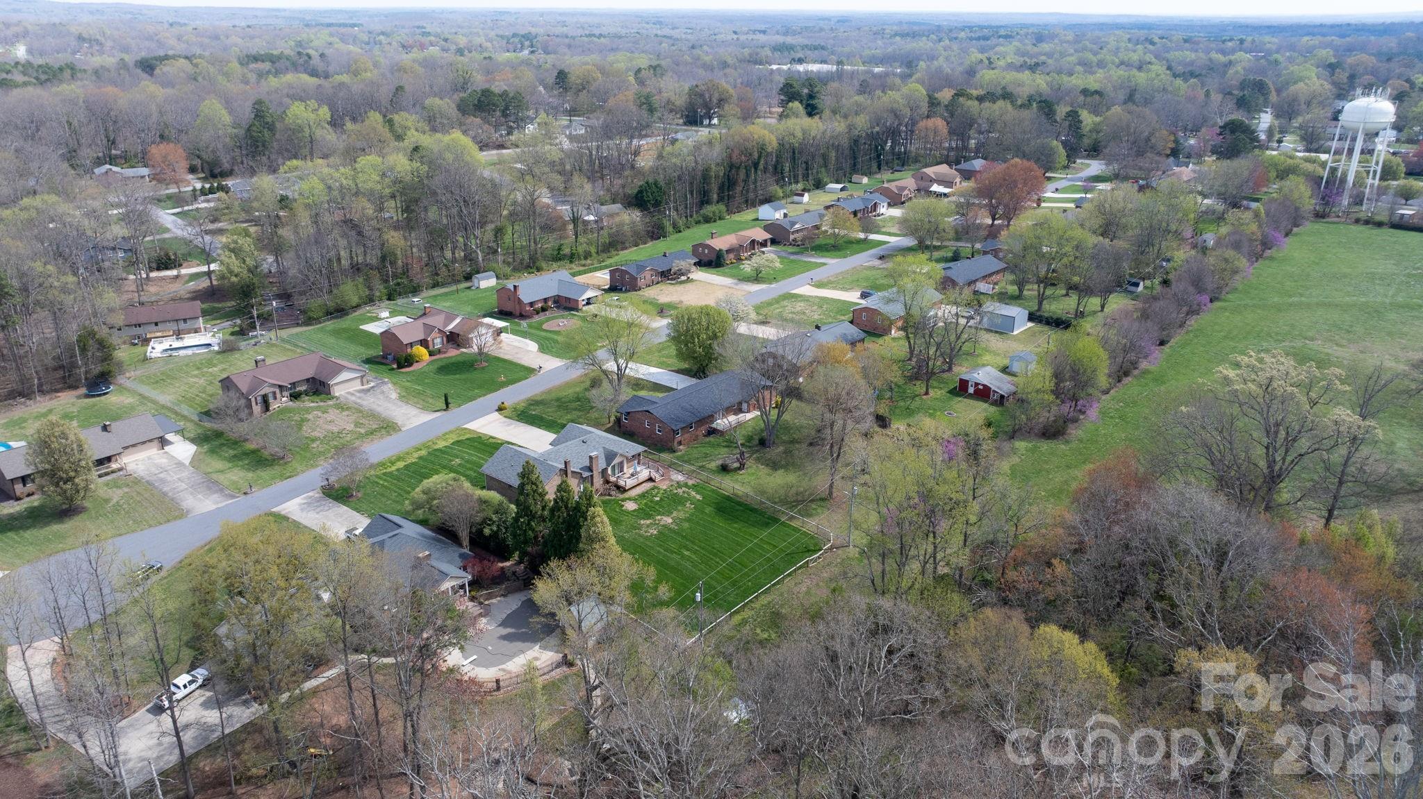 715 Sunridge Drive