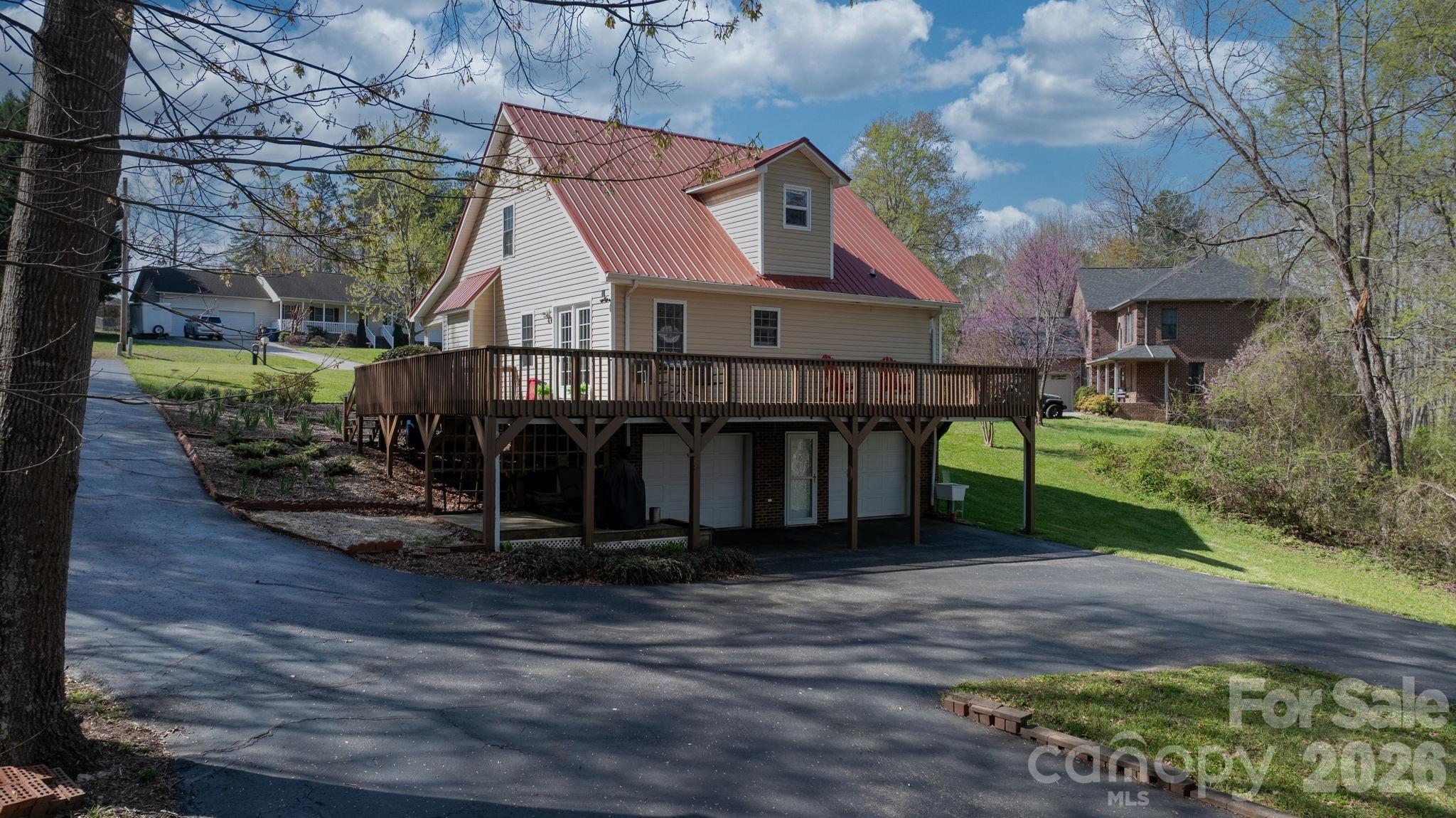 203 Nottingham Drive