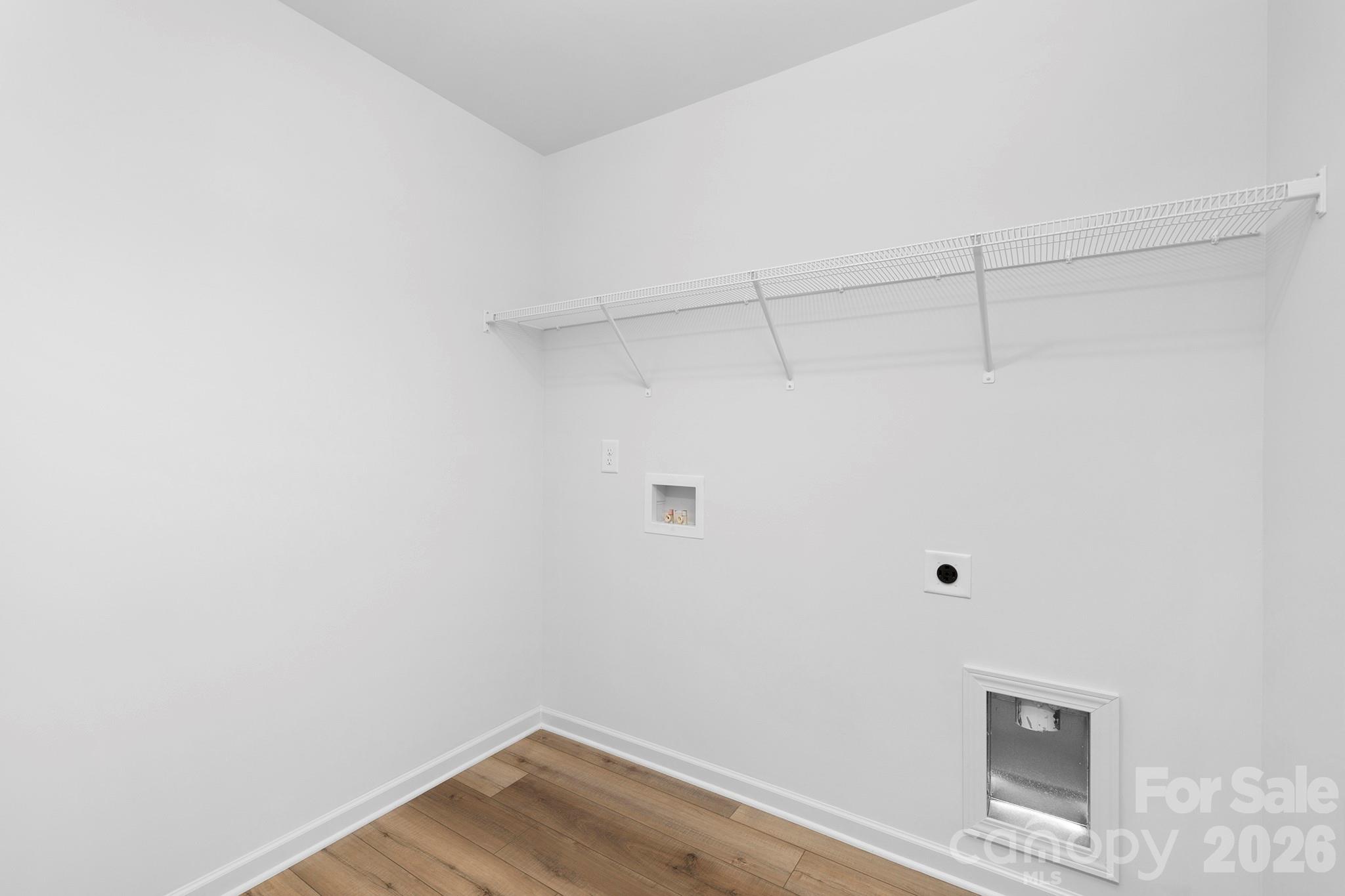 2807 17th Street Court NE