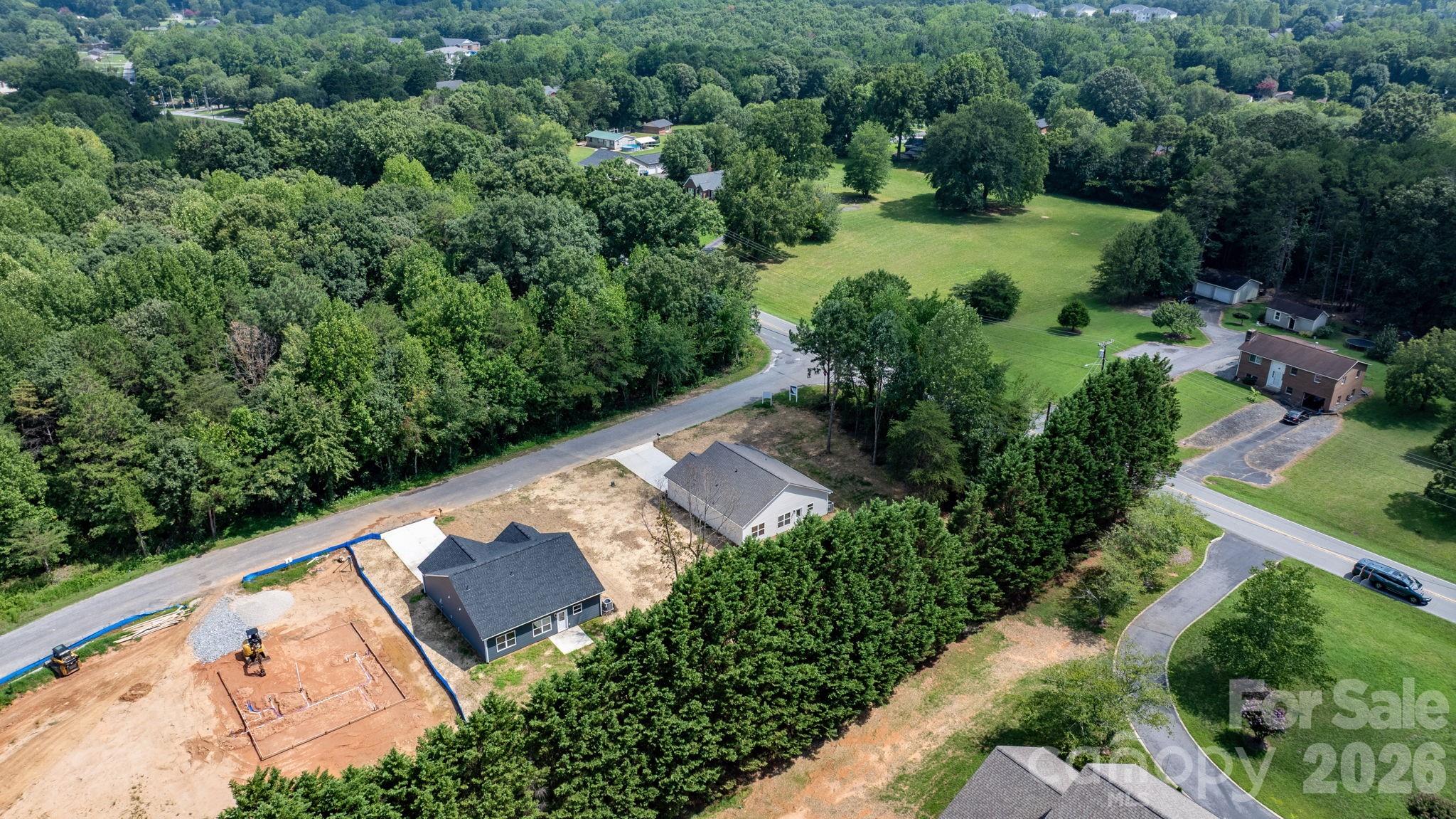 2807 17th Street Court NE