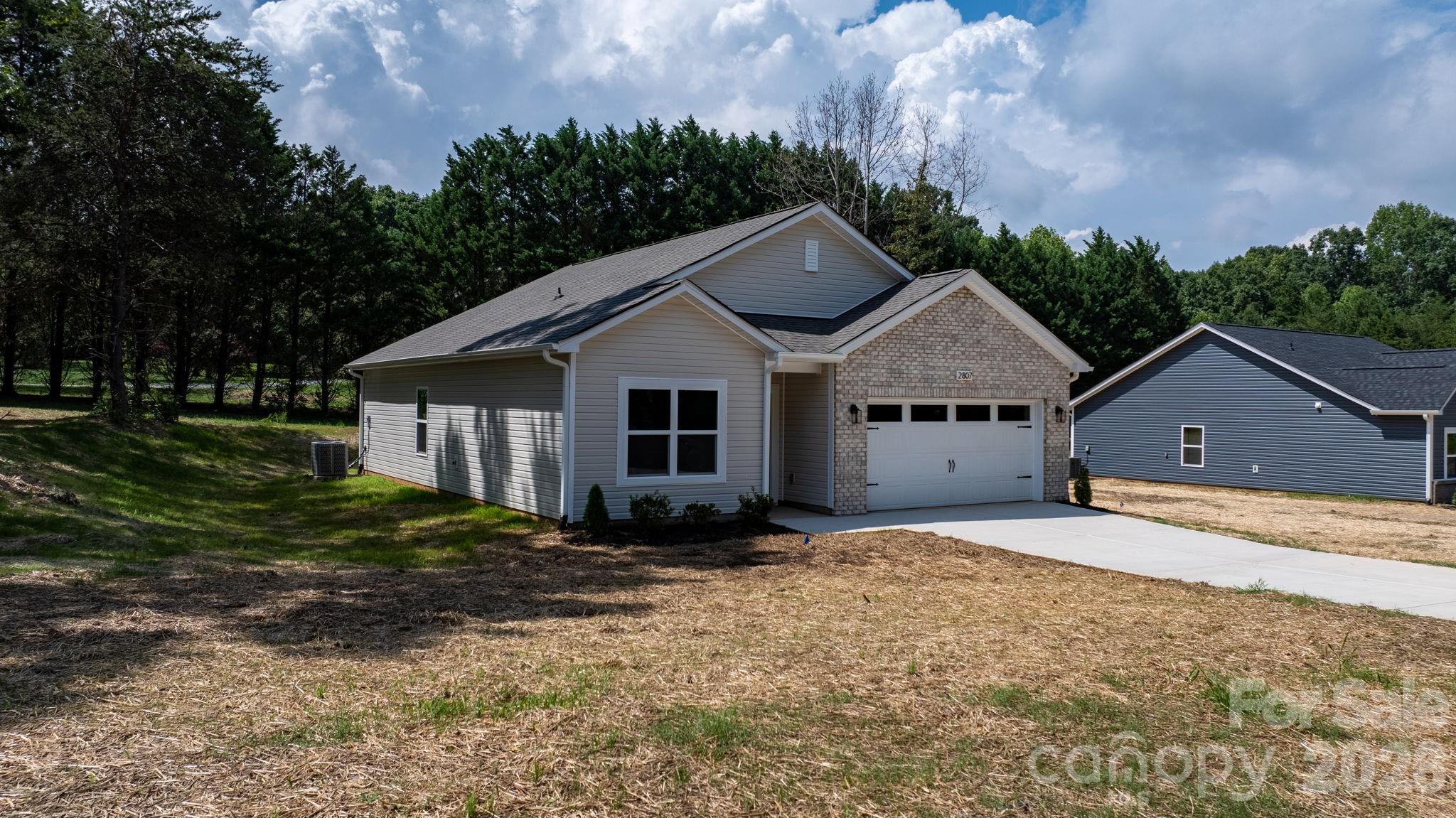 2807 17th Street Court NE
