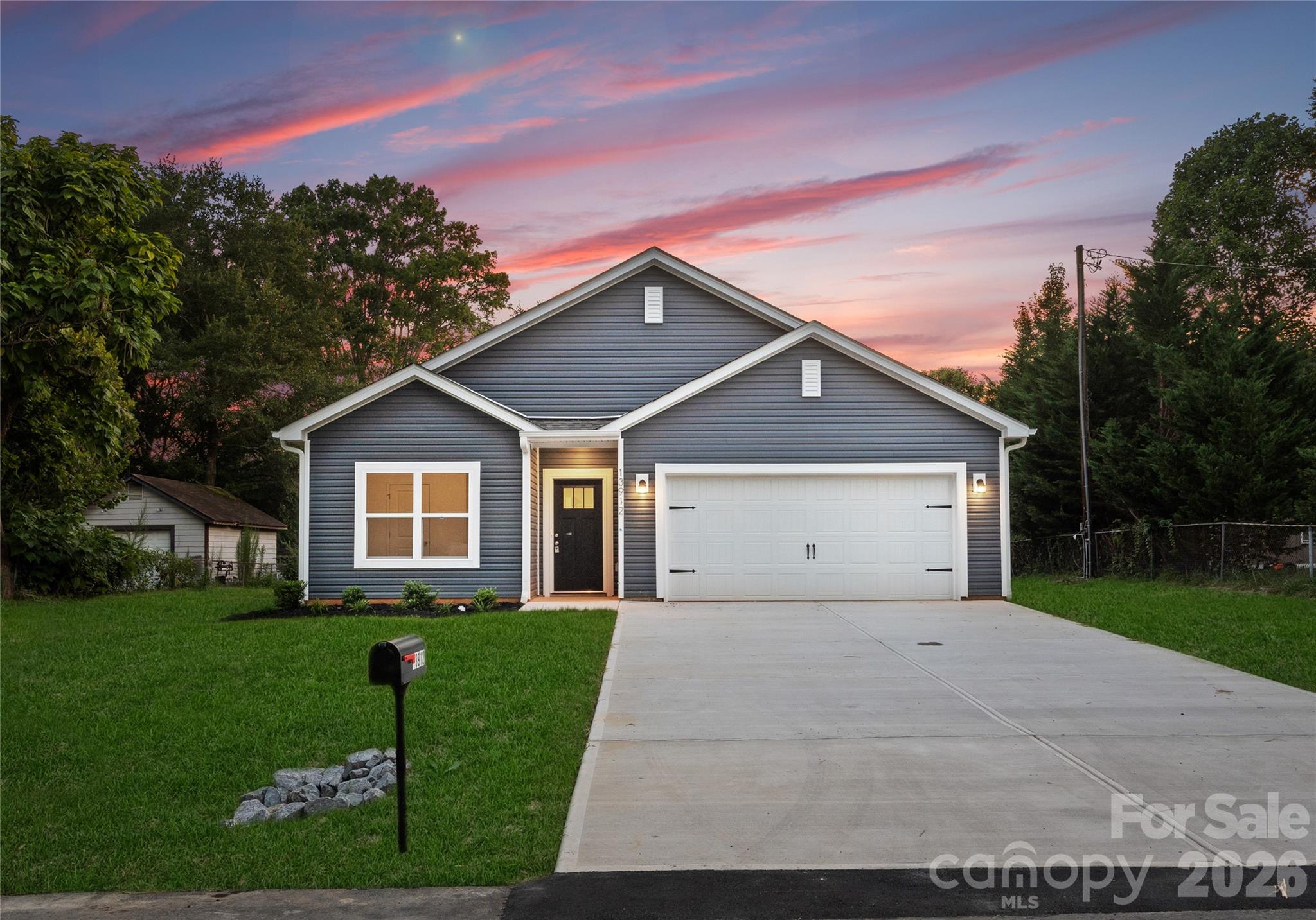 2807 17th Street Court NE