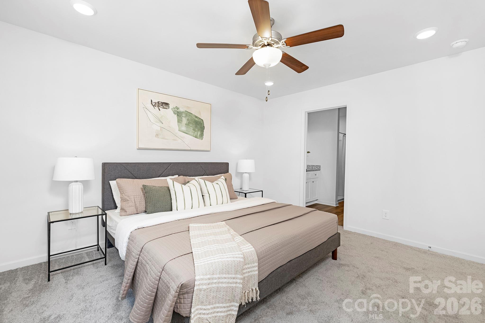 2807 17th Street Court NE