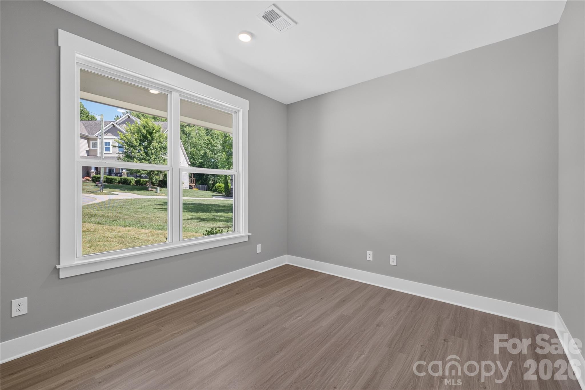 3869 12th Street Court NE
