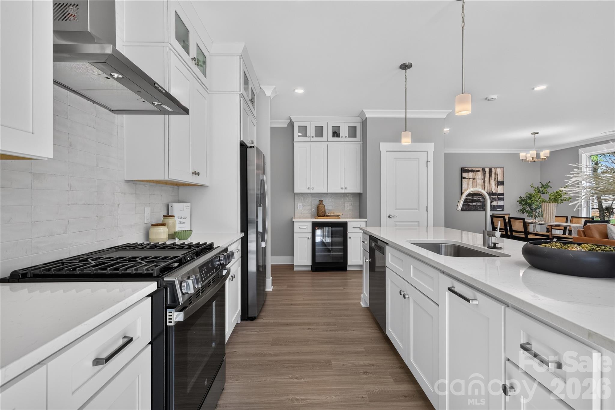 3869 12th Street Court NE