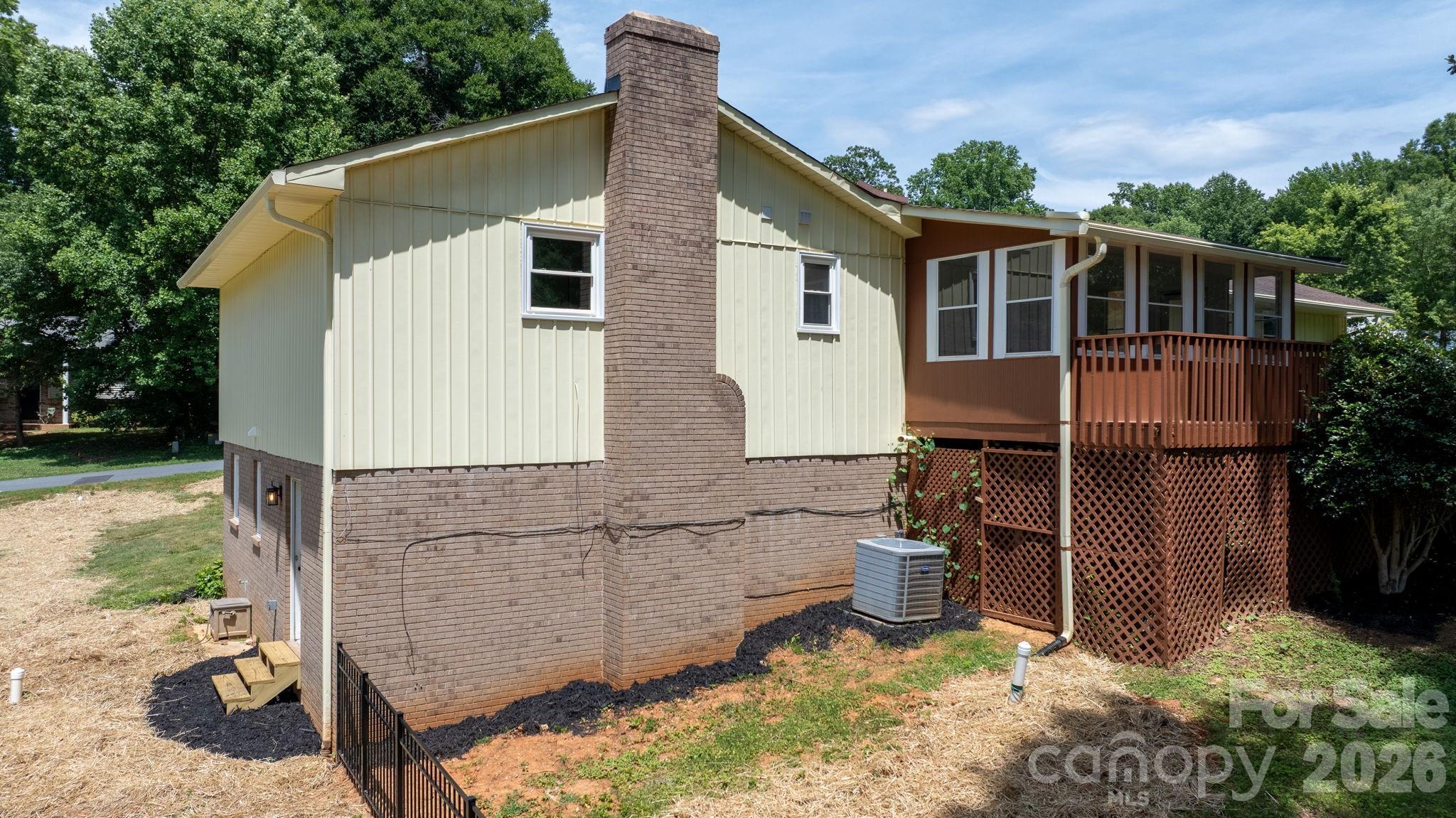 602 Sharon Drive
