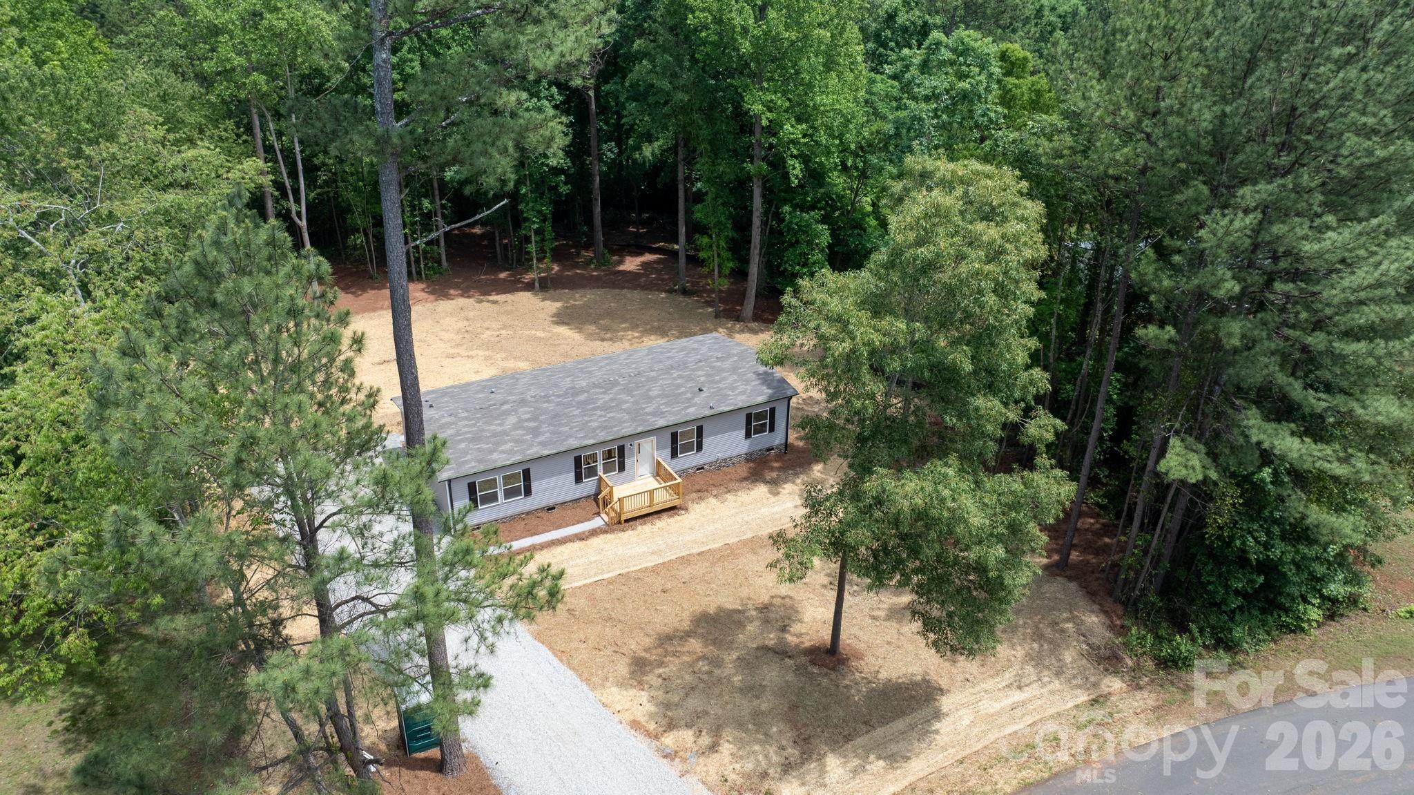 1331 Maiden Wood Circle