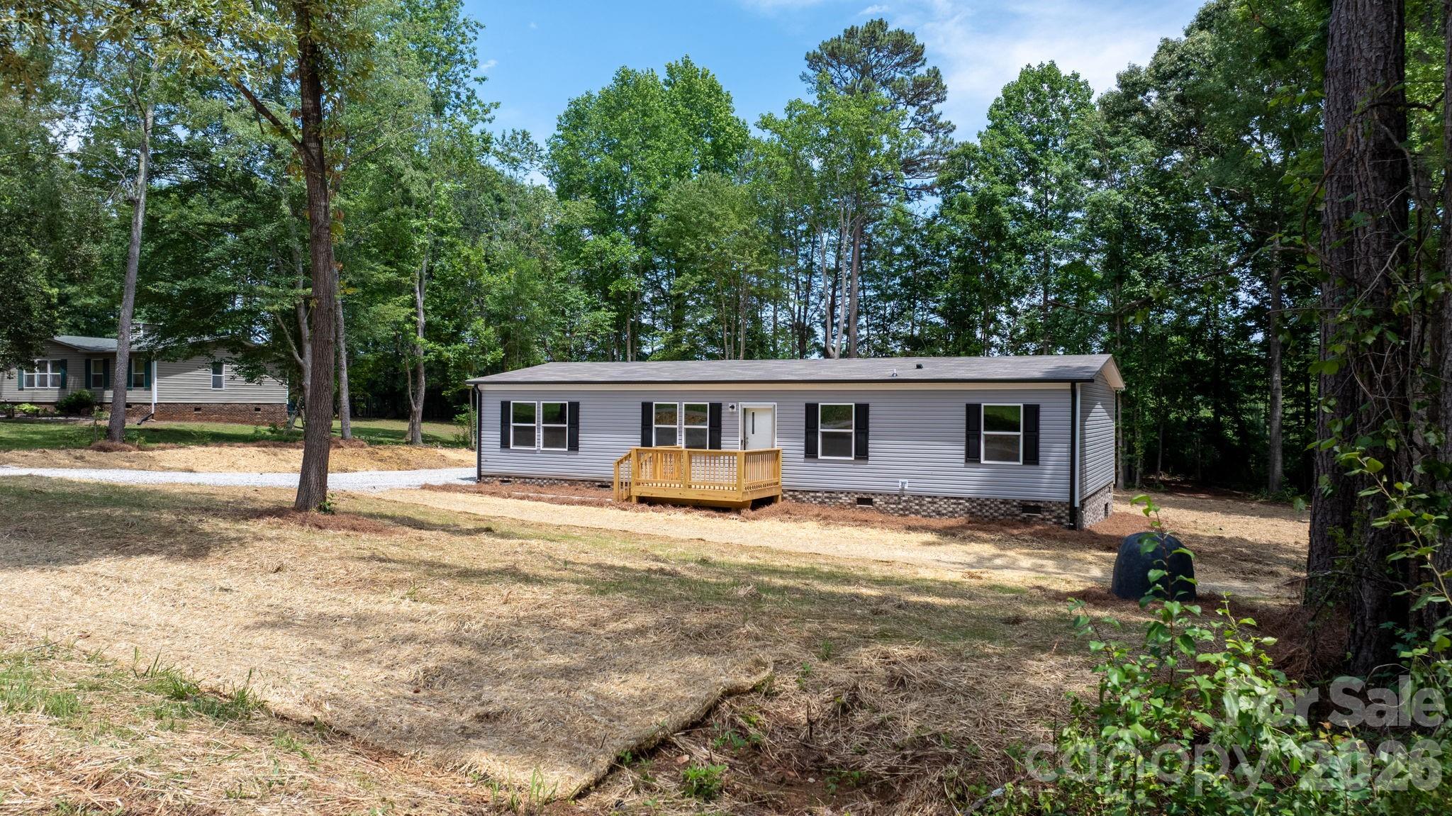 1331 Maiden Wood Circle