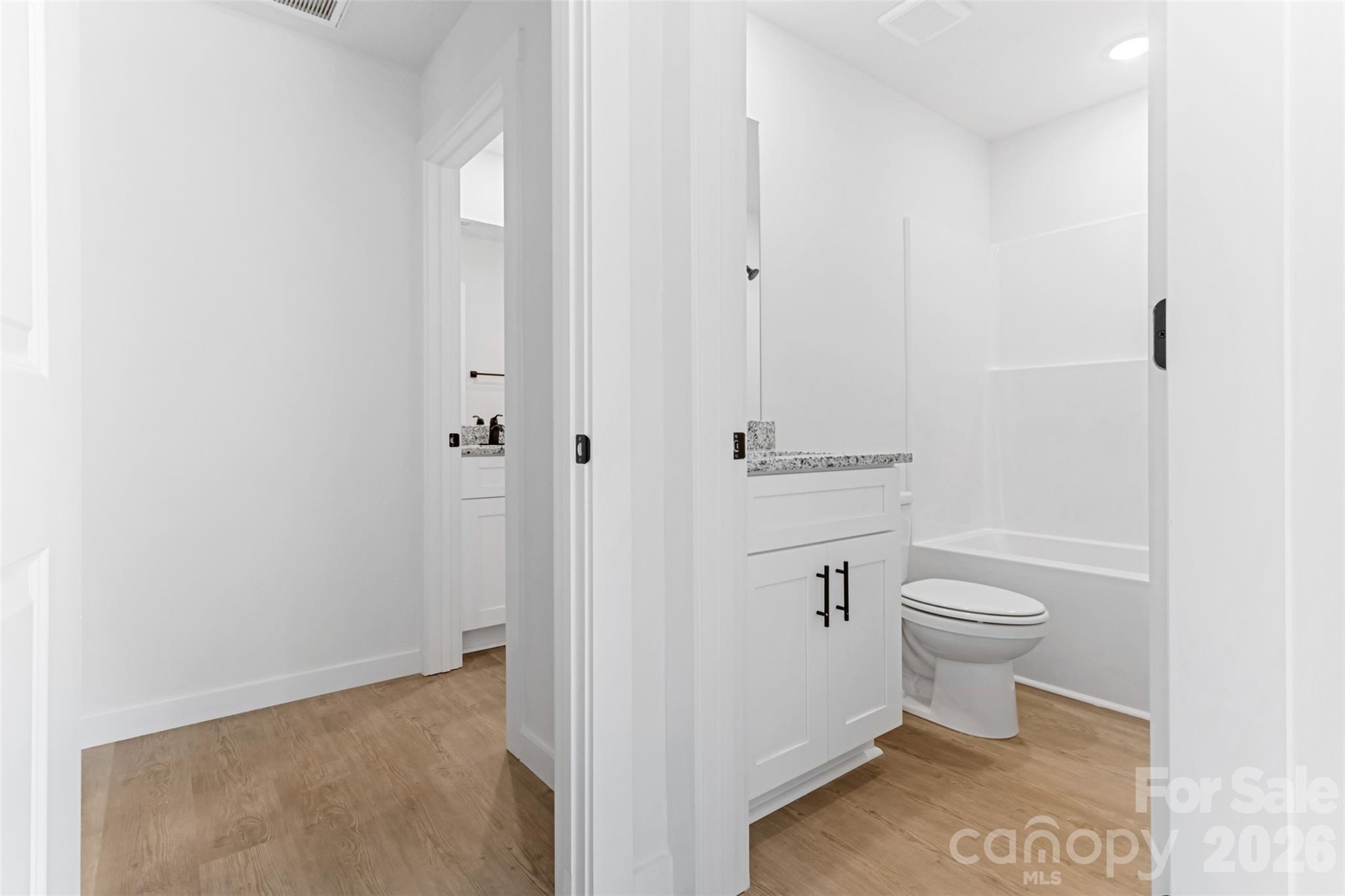 1033 19TH Street NE Unit: 37 & 38