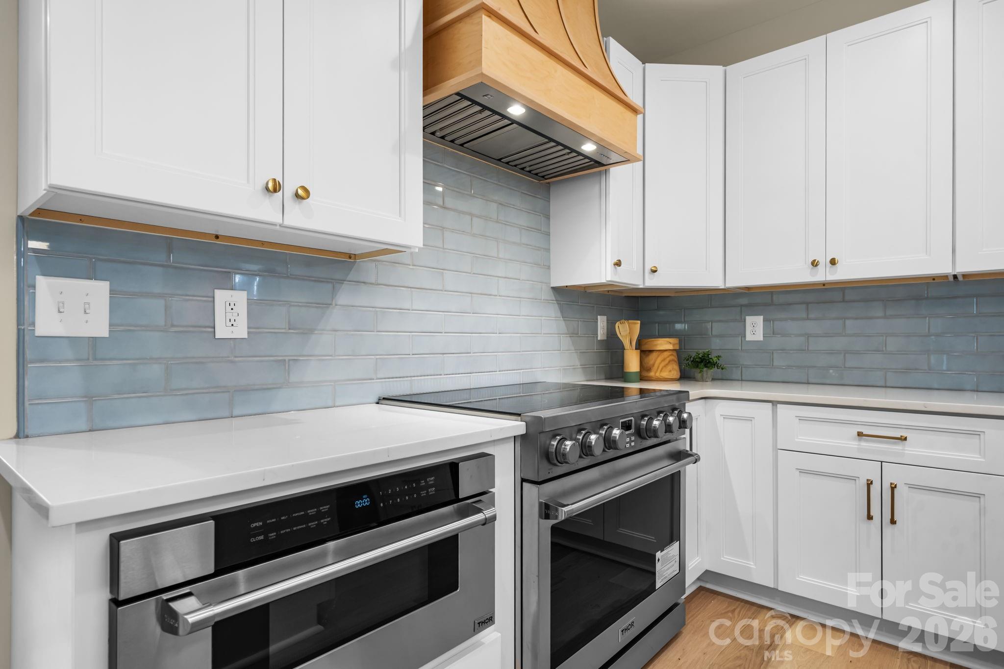 3528 Waterview Trail