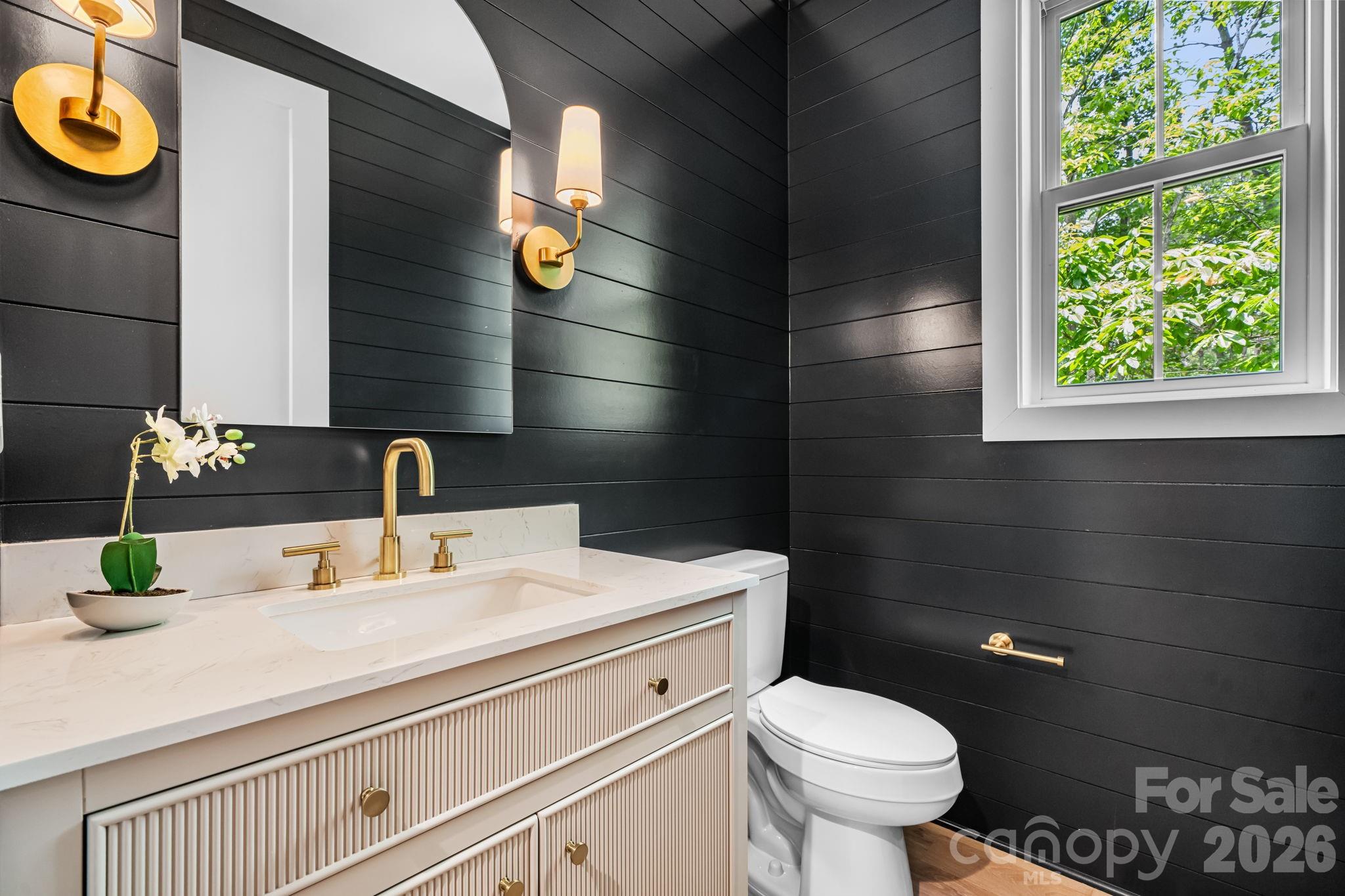 3528 Waterview Trail
