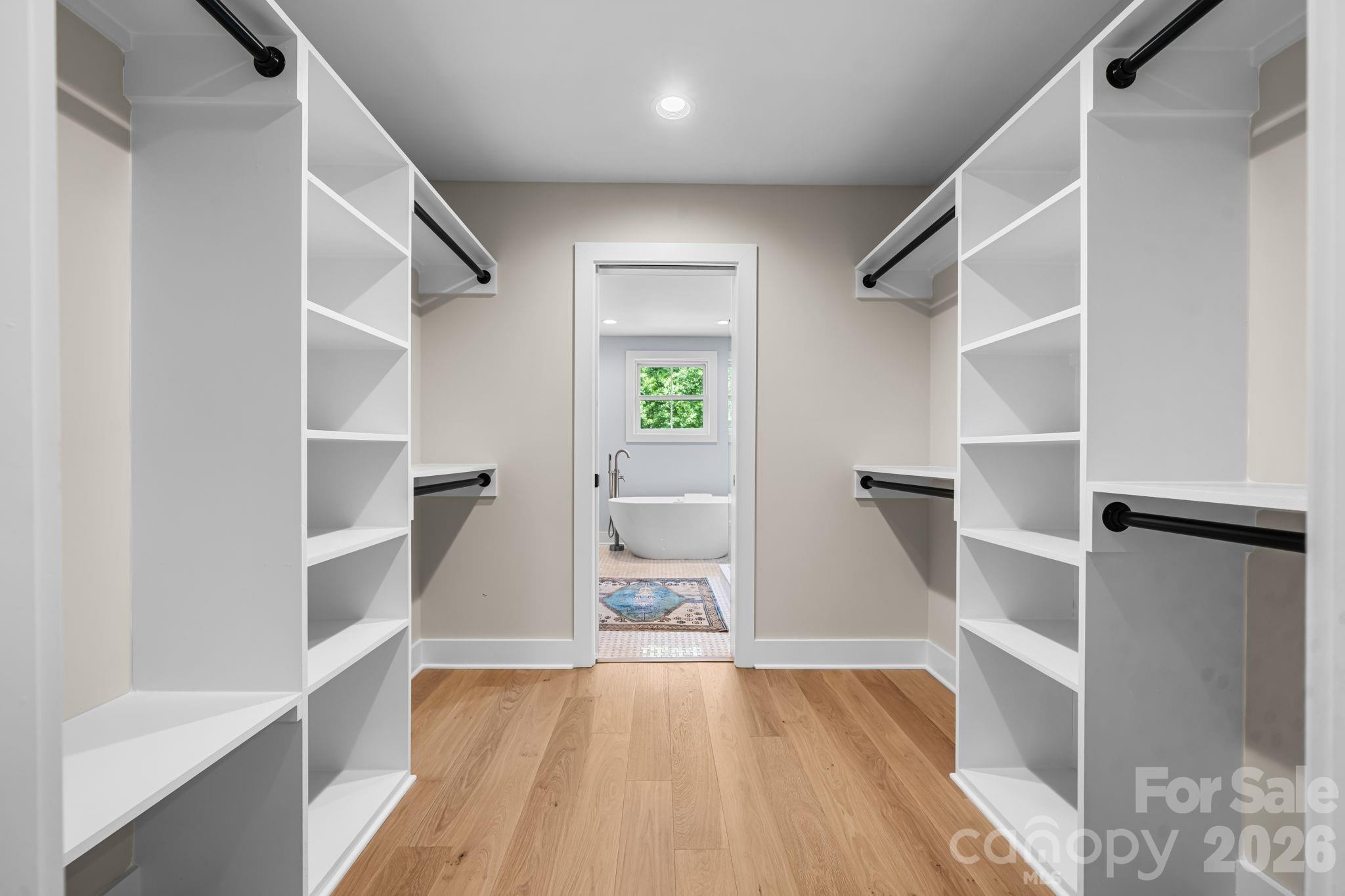 3528 Waterview Trail