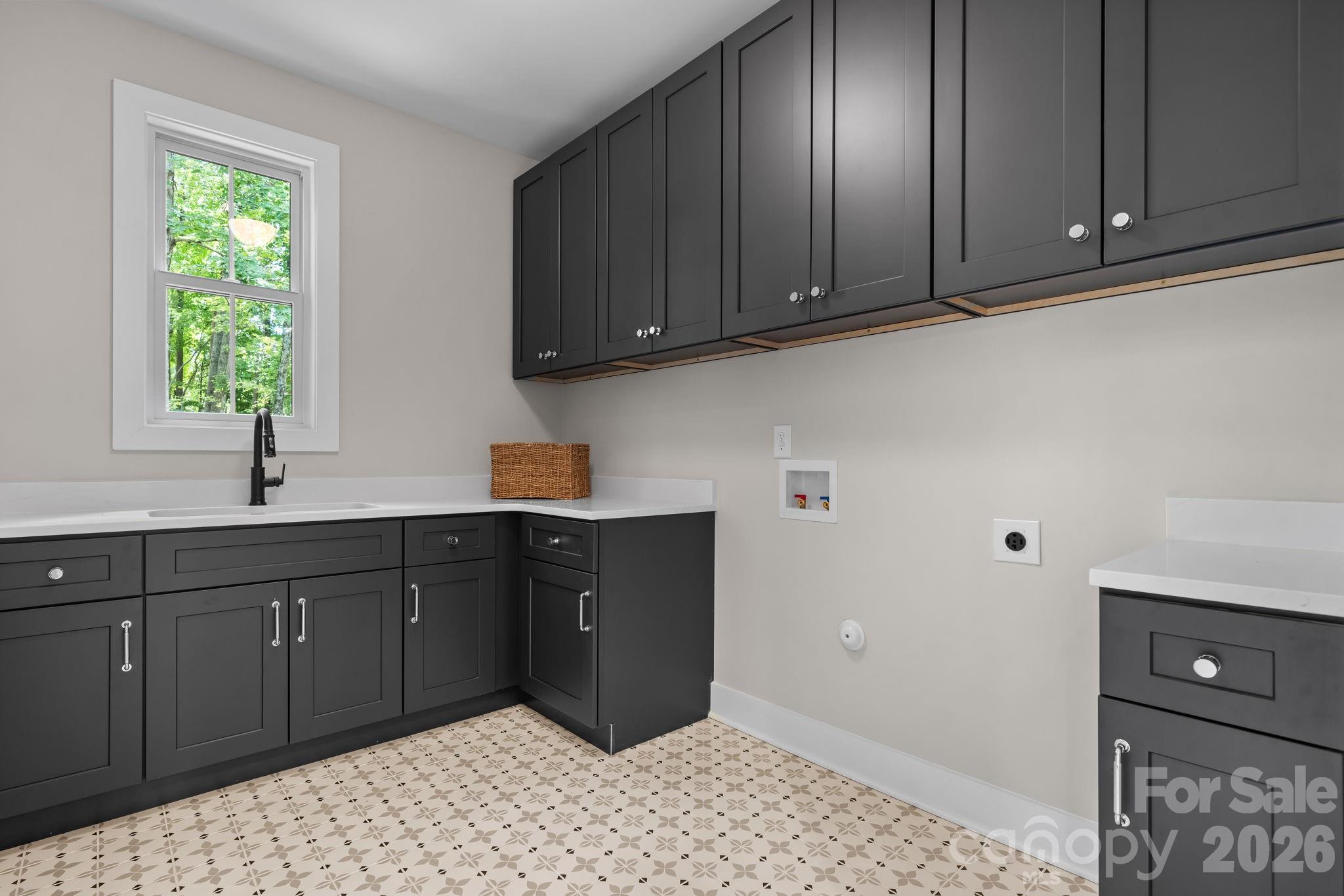 3528 Waterview Trail