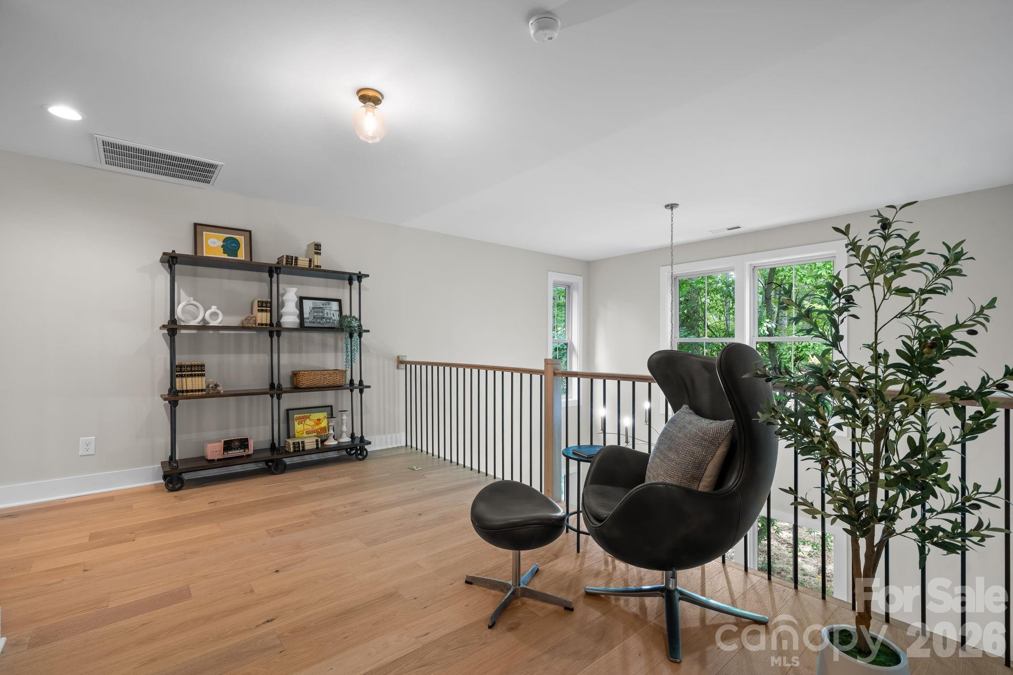 3528 Waterview Trail