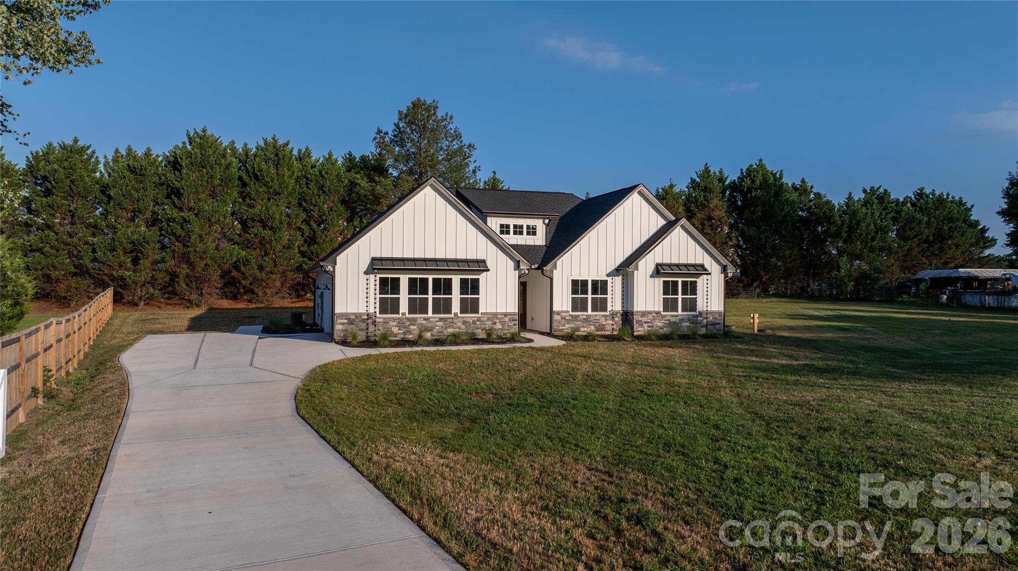 520 Allen Way