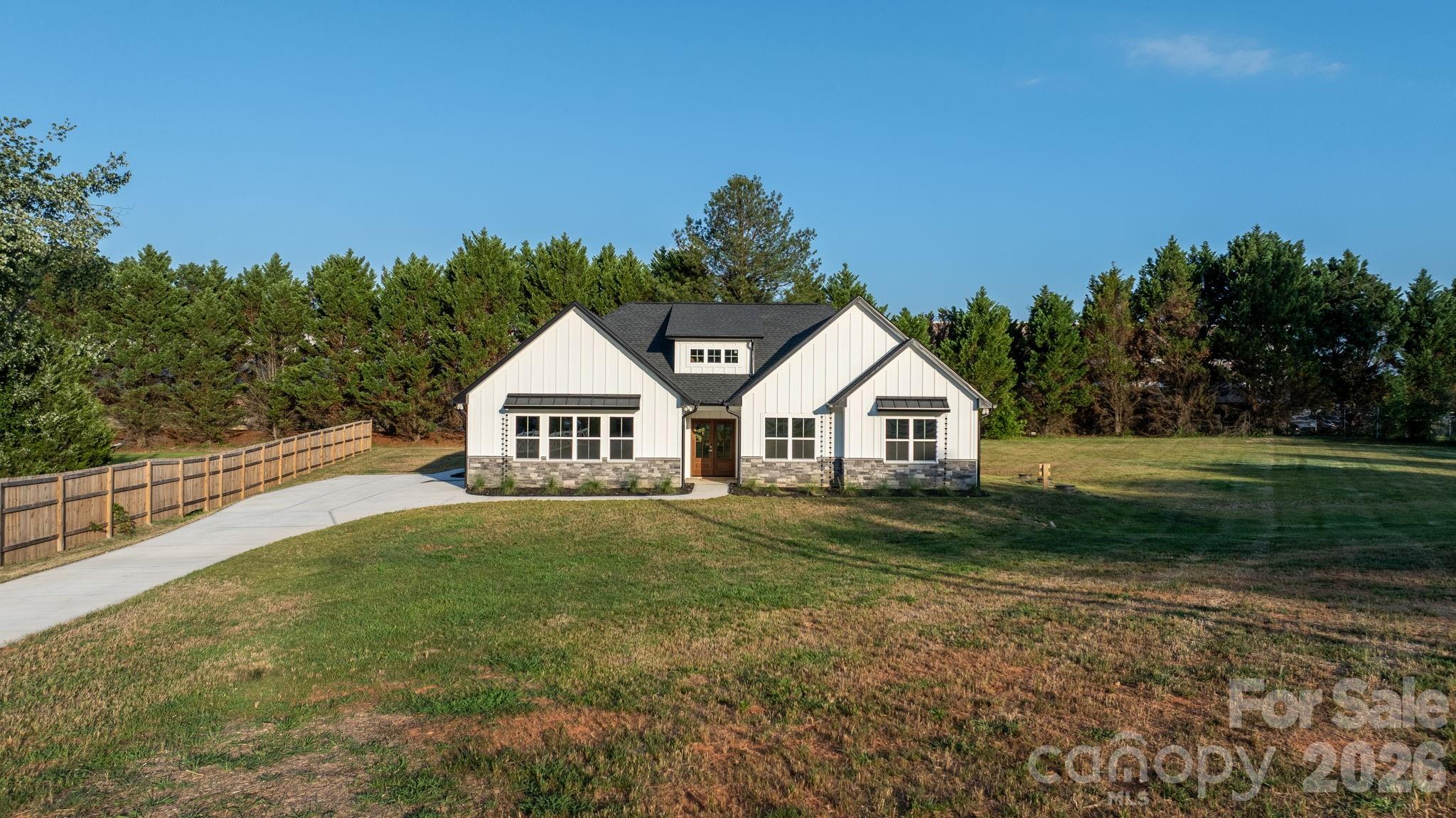 520 Allen Way