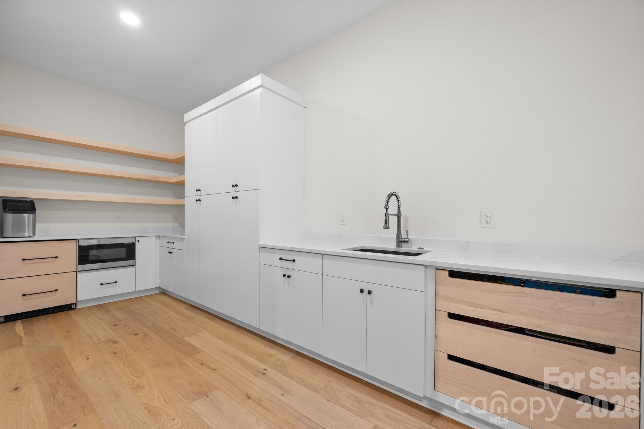 3738 George Court