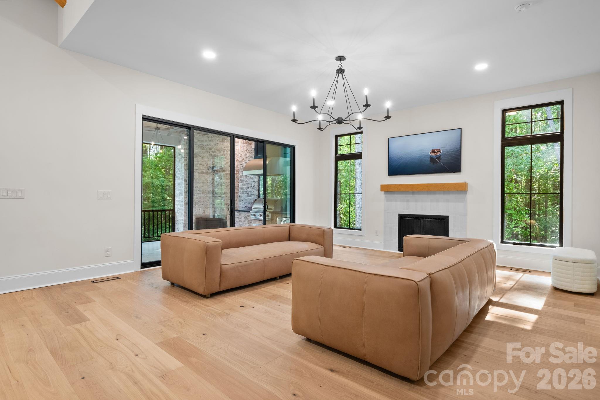 3738 George Court